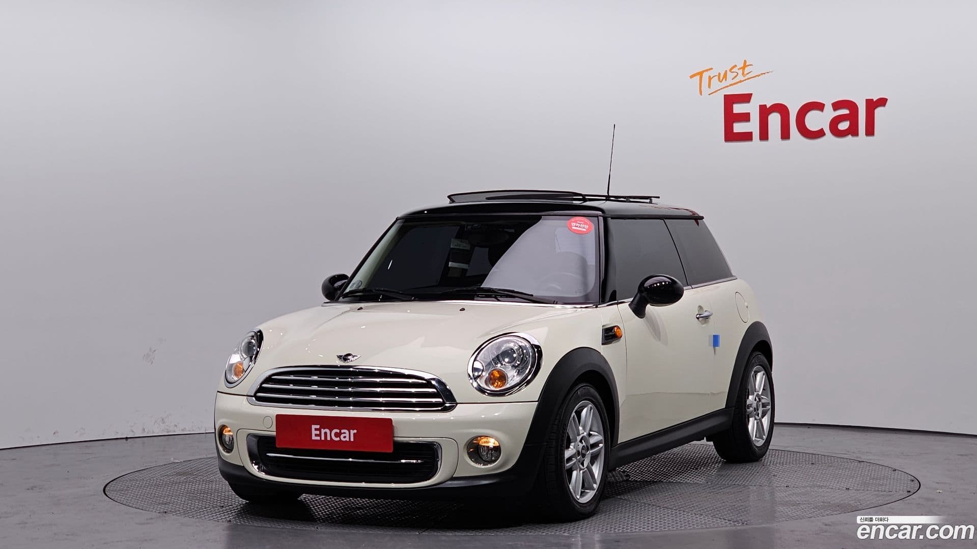 Main__Slider__Photo:Cooper Mini 2011.8-0