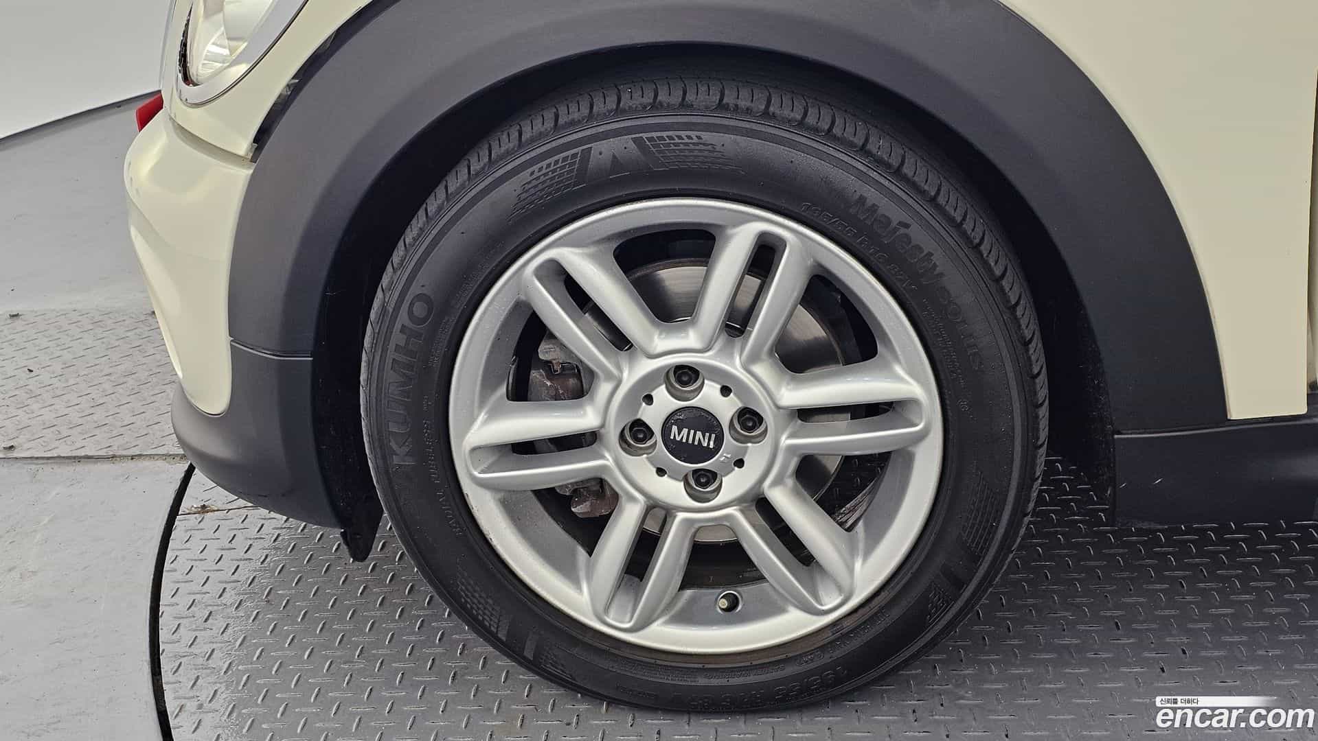 Cooper Mini 2011.8-OUTER-005