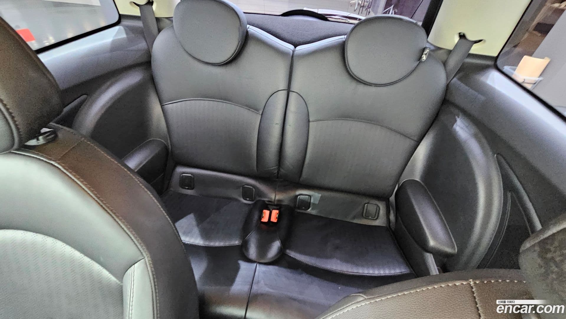 Main__Slider__Photo:Cooper Mini 2011.8-17