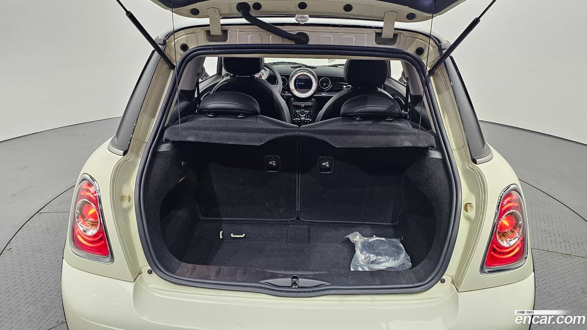 Cooper Mini 2011.8-OPTION-024