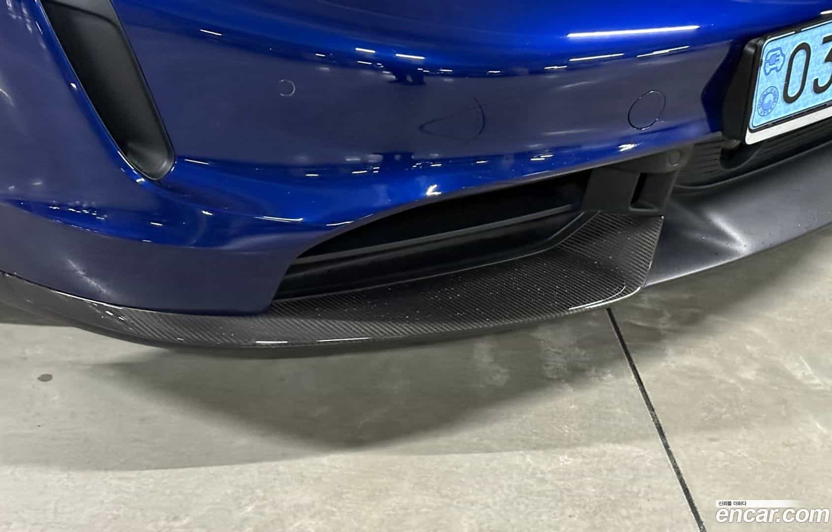 Taycan Porsche 2021.10-OUTER-005