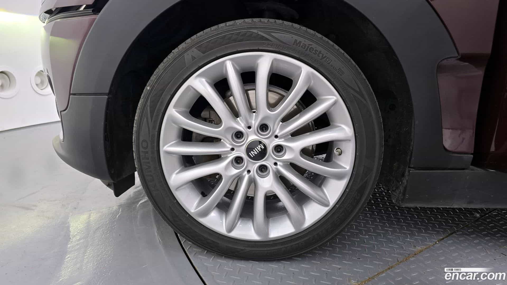 Clubman Mini 2016.5-OUTER-005