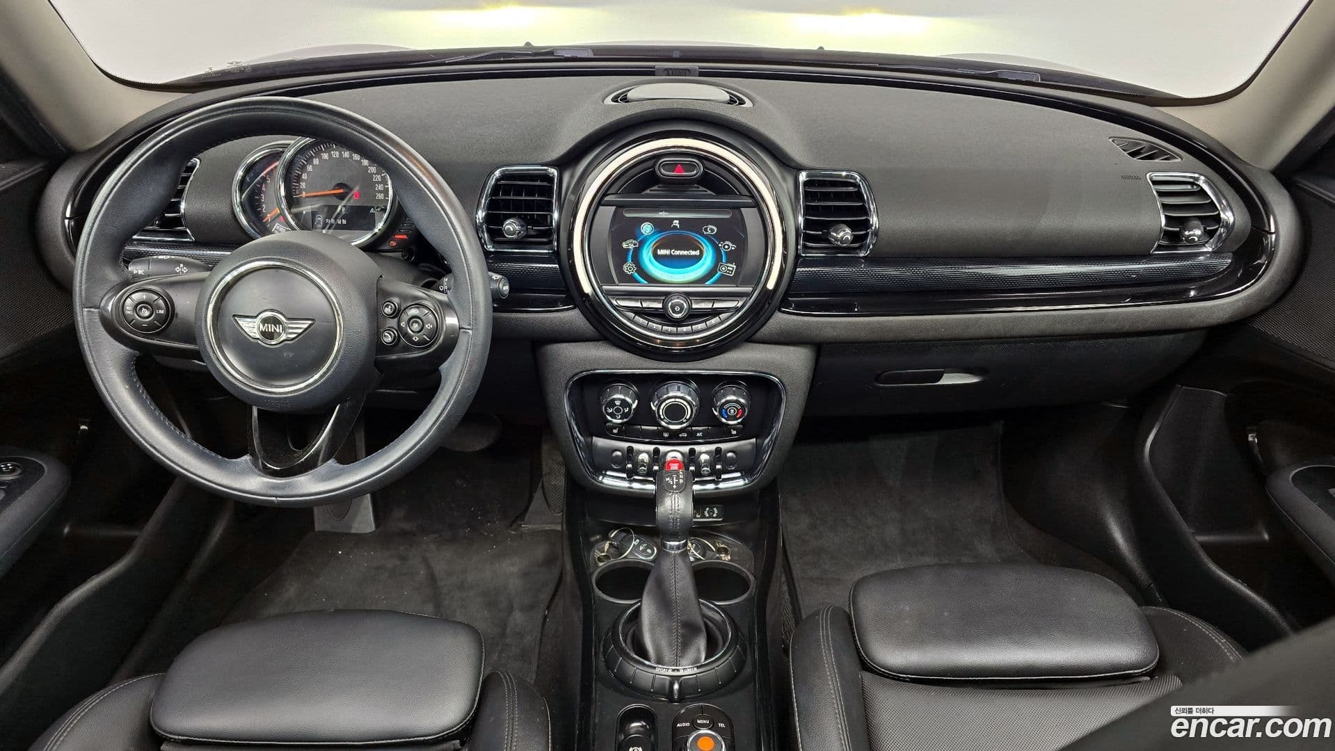 Main__Slider__Photo:Clubman Mini 2016.5-6