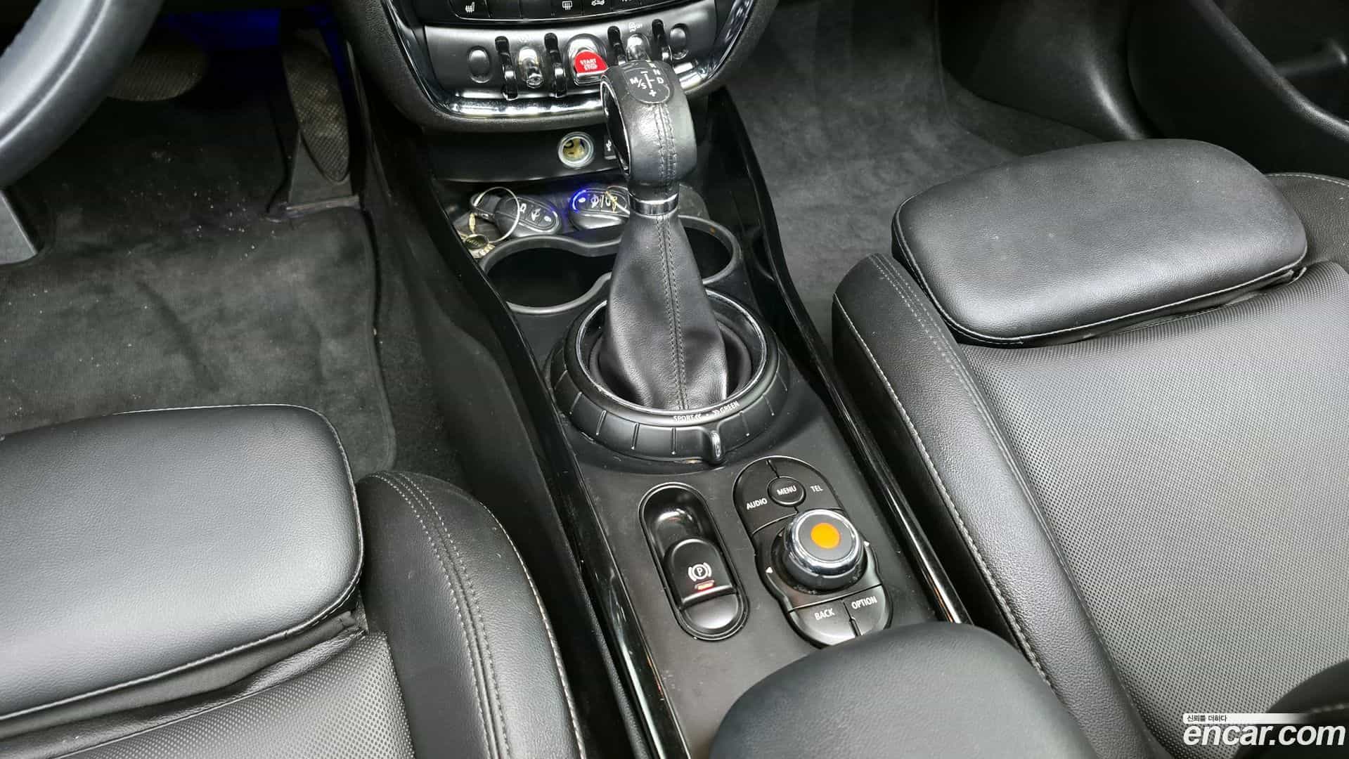 Clubman Mini 2016.5-INNER-009