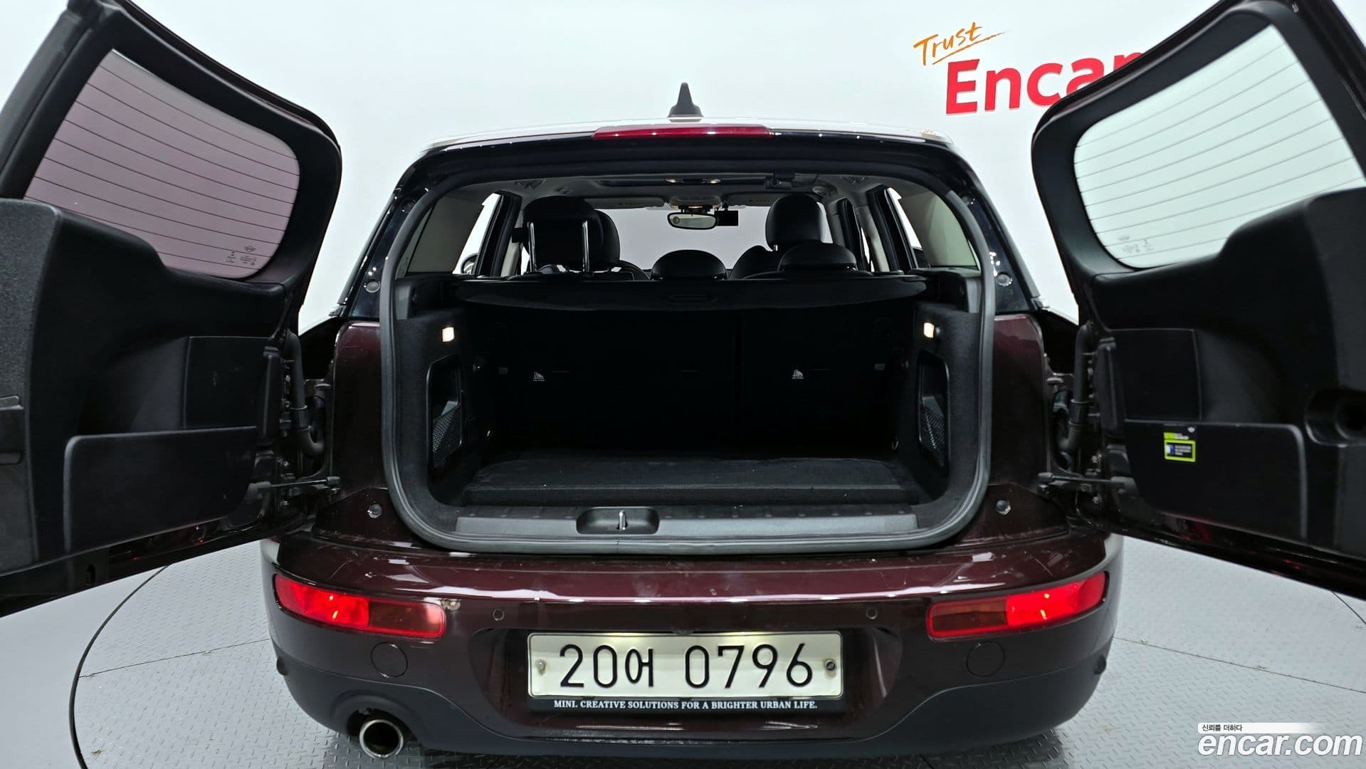 Main__Slider__Photo:Clubman Mini 2016.5-19