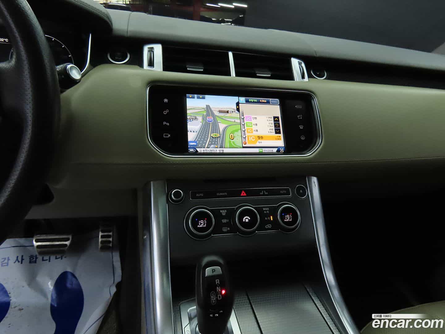 Range Rover Sport Land Rover 2016.11-INNER-010