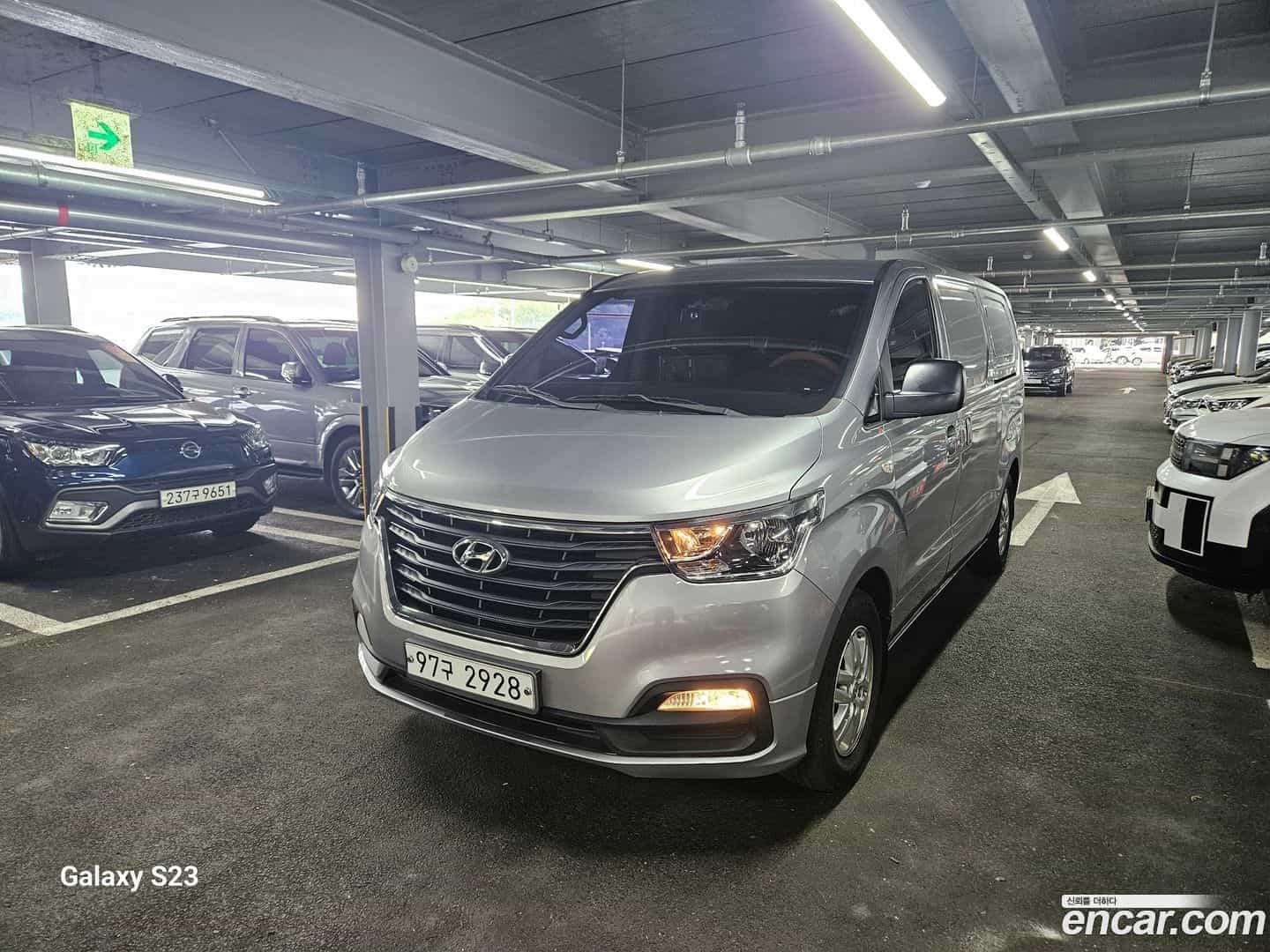 Starex Hyundai 2018.6-OUTER-001