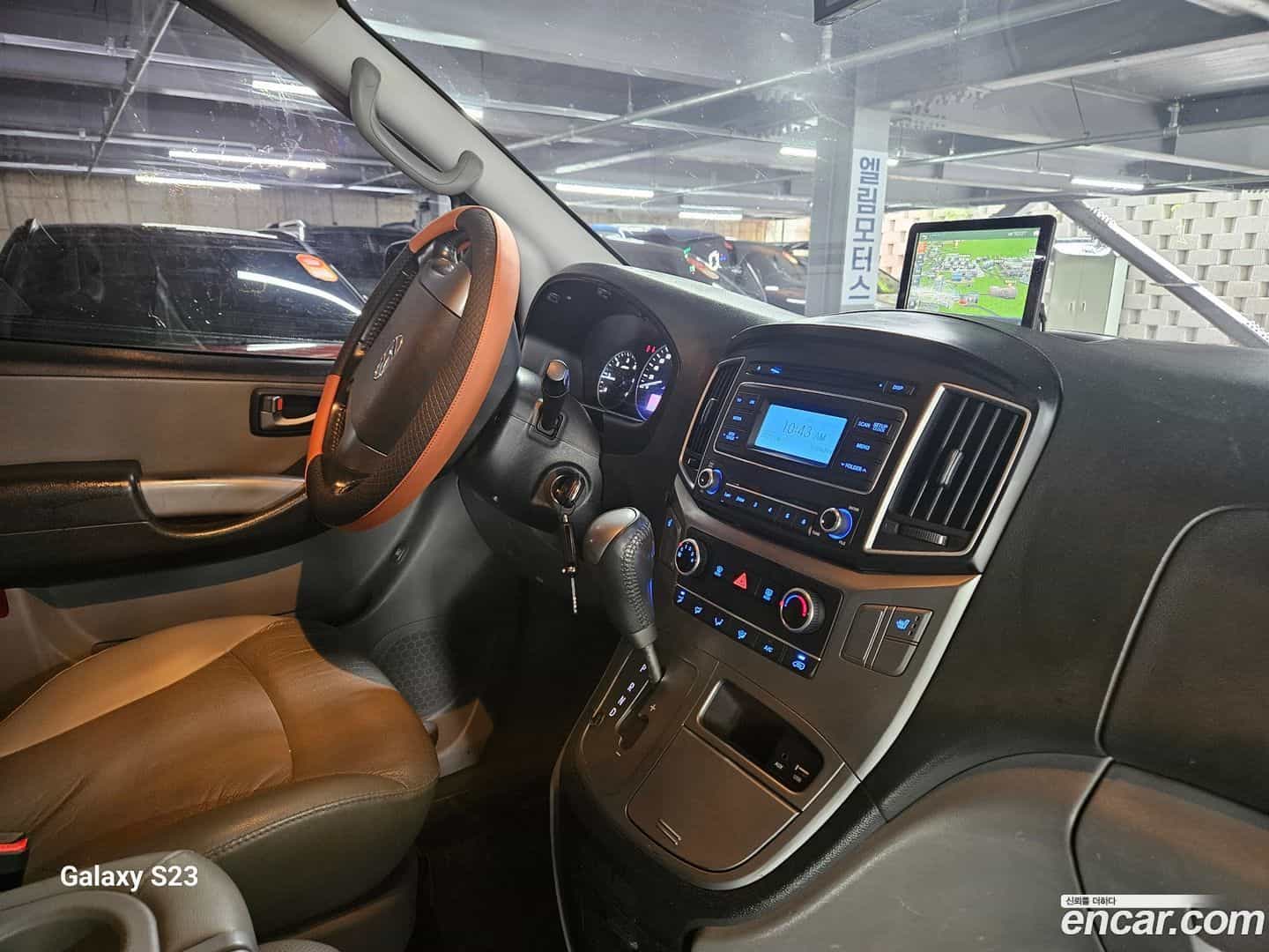 Starex Hyundai 2018.6-OPTION-020