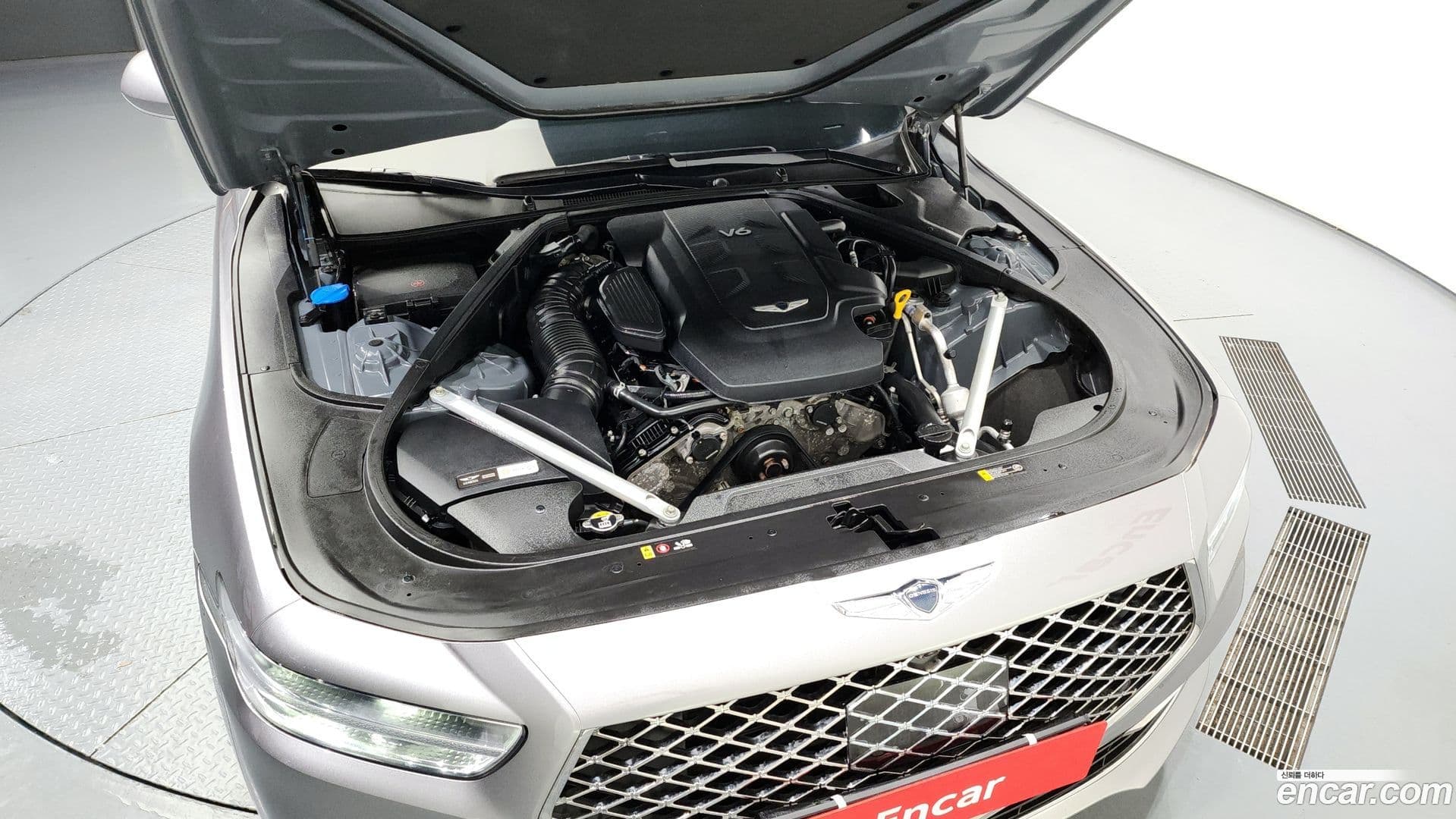 Main__Slider__Photo:G90 Genesis 2020.2-5