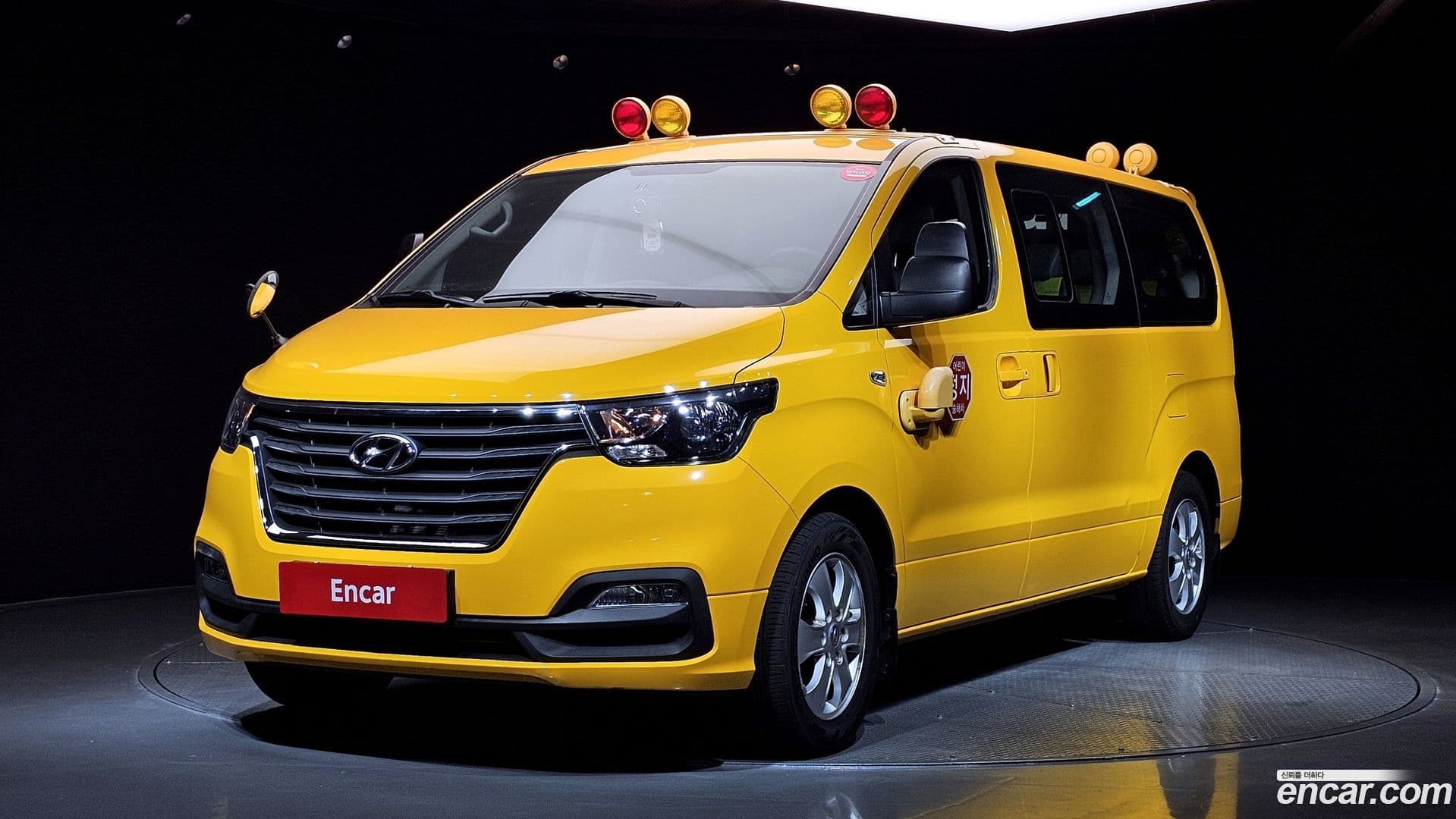 Main__Slider__Photo:Starex Hyundai 2019.4-0