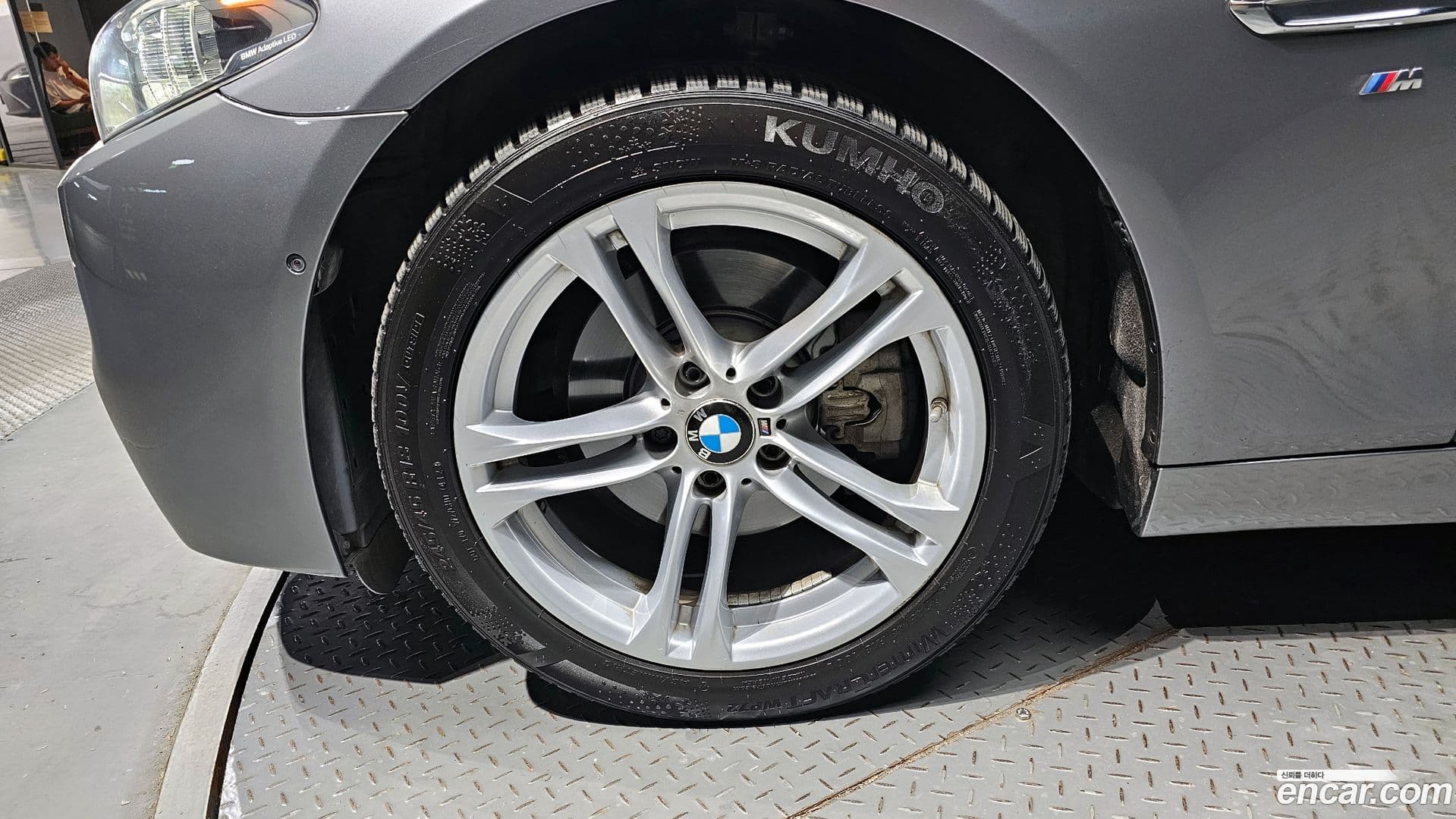 Main__Slider__Photo:5-Series BMW 2016.9-4