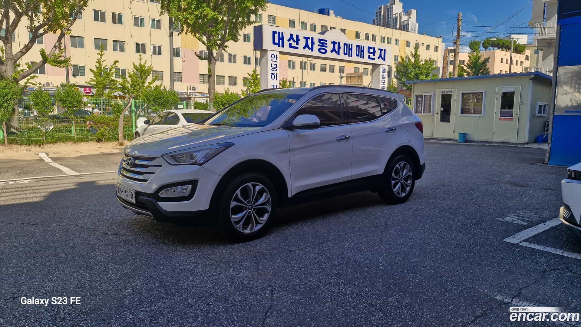 Santafe Hyundai 2014.2-OUTER-002