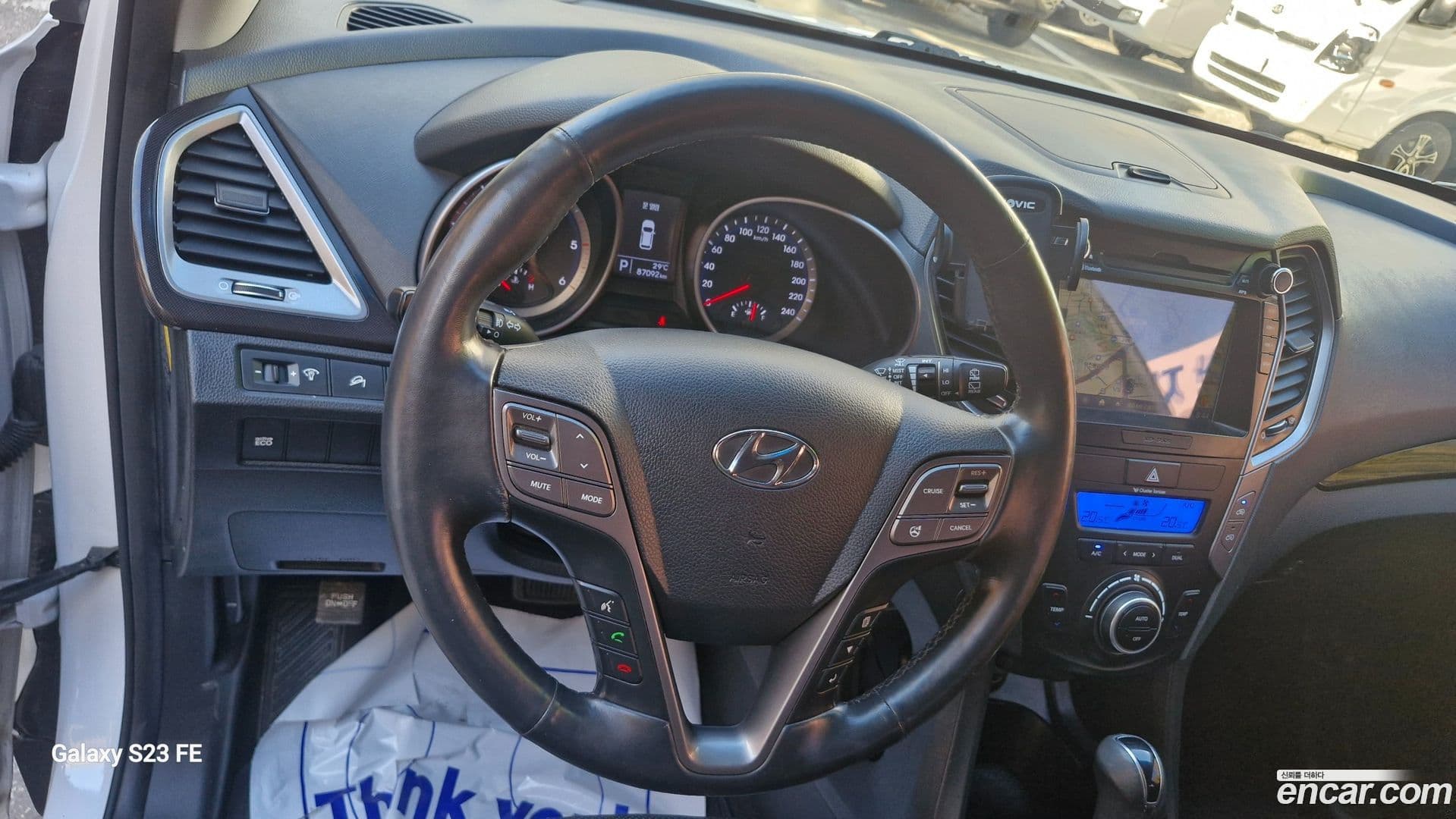 Main__Slider__Photo:Santafe Hyundai 2014.2-9