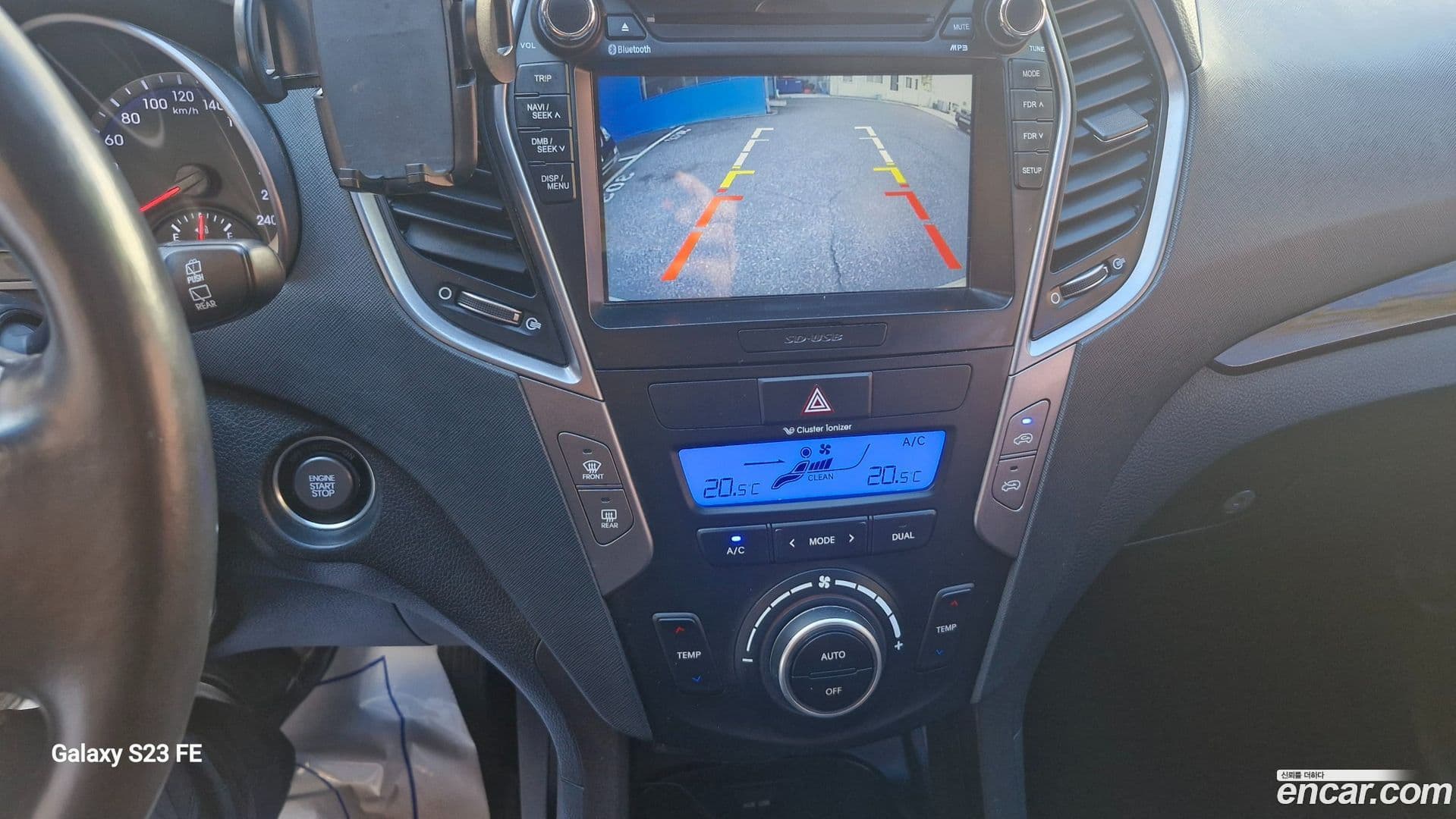 Main__Slider__Photo:Santafe Hyundai 2014.2-12