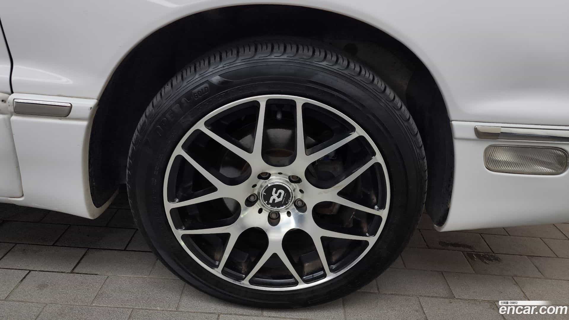 Dynasty Hyundai 2002.0-OUTER-005