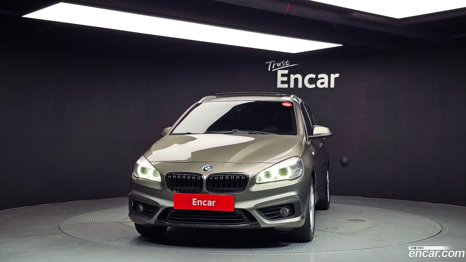 Main__Slider__Photo:2-Series BMW 2015.11-2