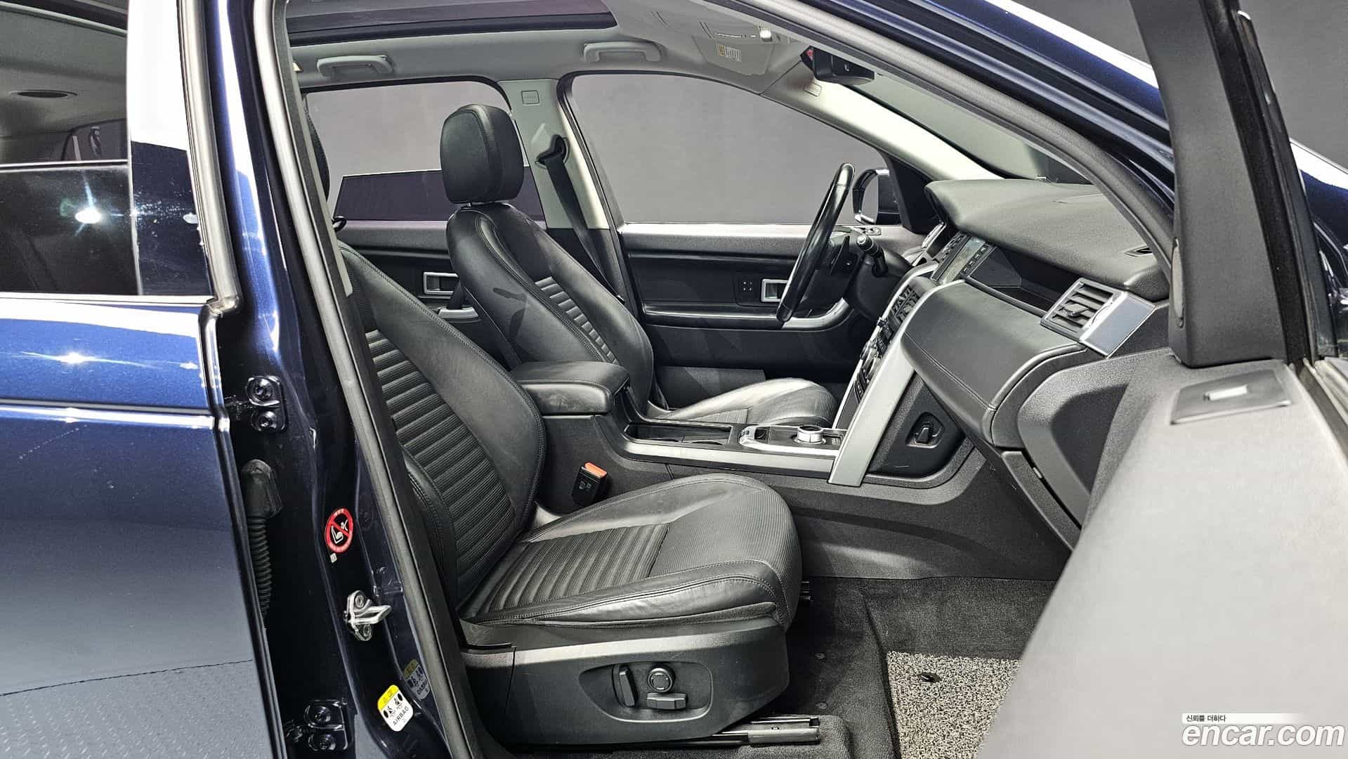 Discovery Sport Land Rover 2016.8-INNER-010