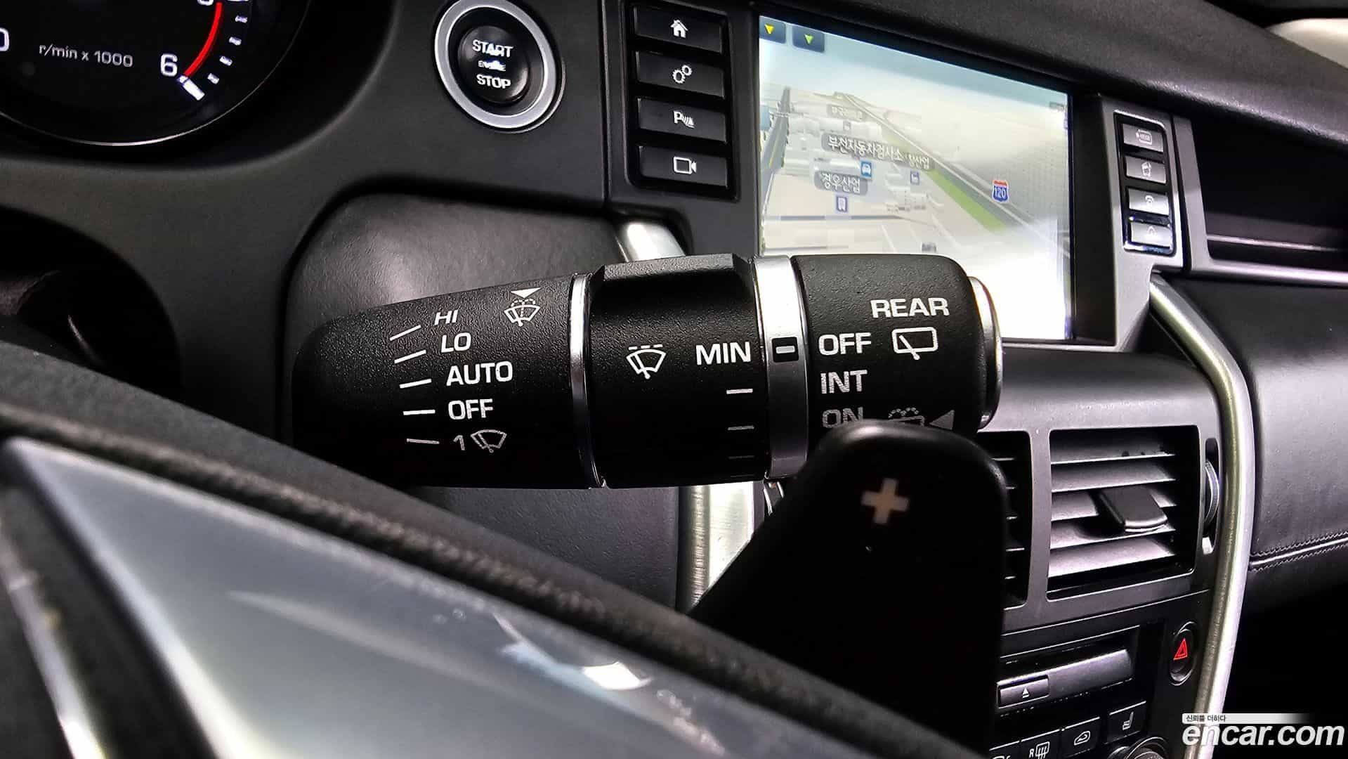 Discovery Sport Land Rover 2016.8-OPTION-021