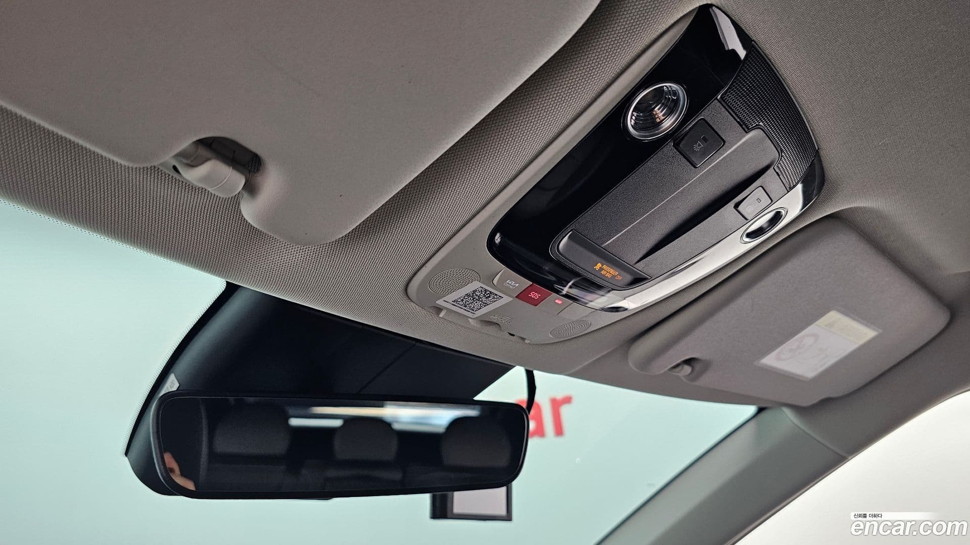 Main__Slider__Photo:EV6 Kia 2022.4-18