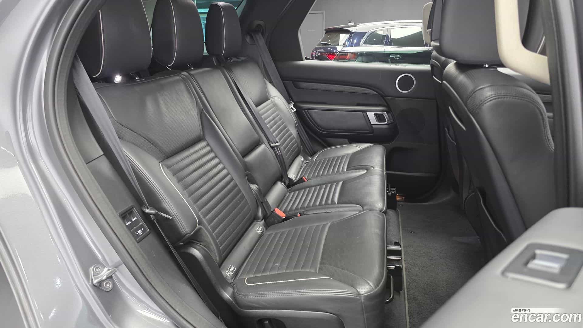 Discovery Land Rover 2017.8-OPTION-016