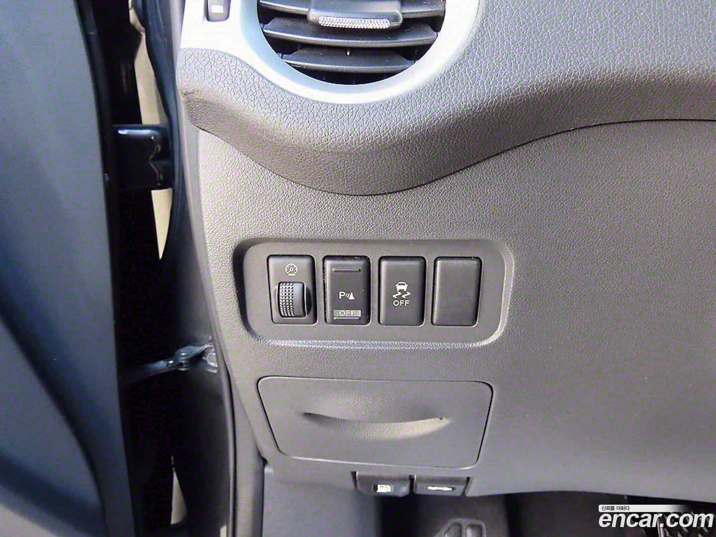 QM5 Renault-KoreaSamsung 2015.8-OPTION-016