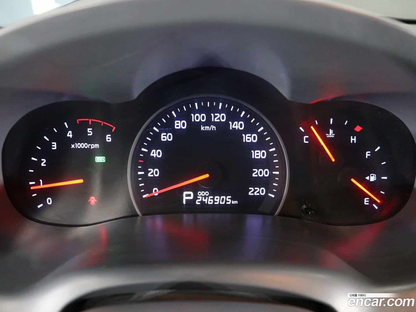 Canival Kia 2012.5-INNER-006