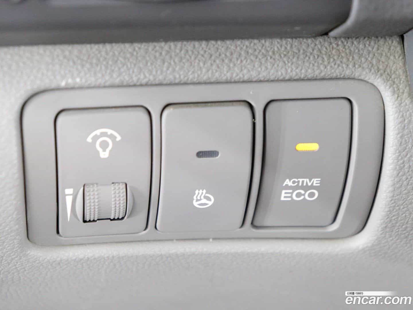 Canival Kia 2012.5-OPTION-016