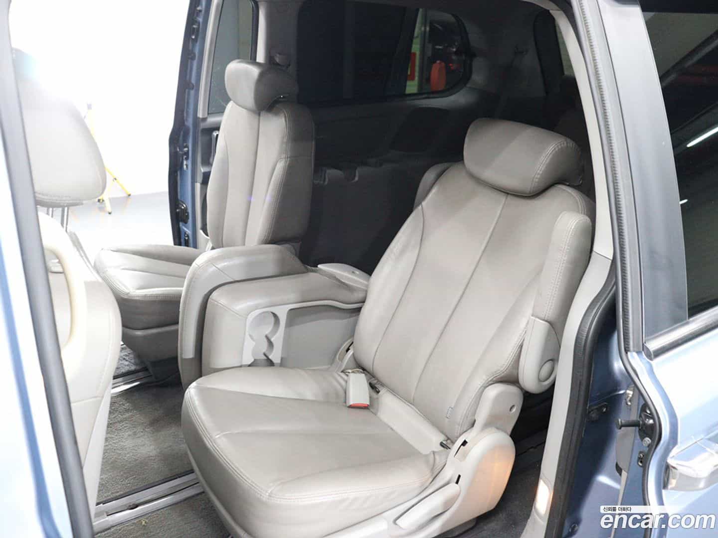 Canival Kia 2012.5-OPTION-020