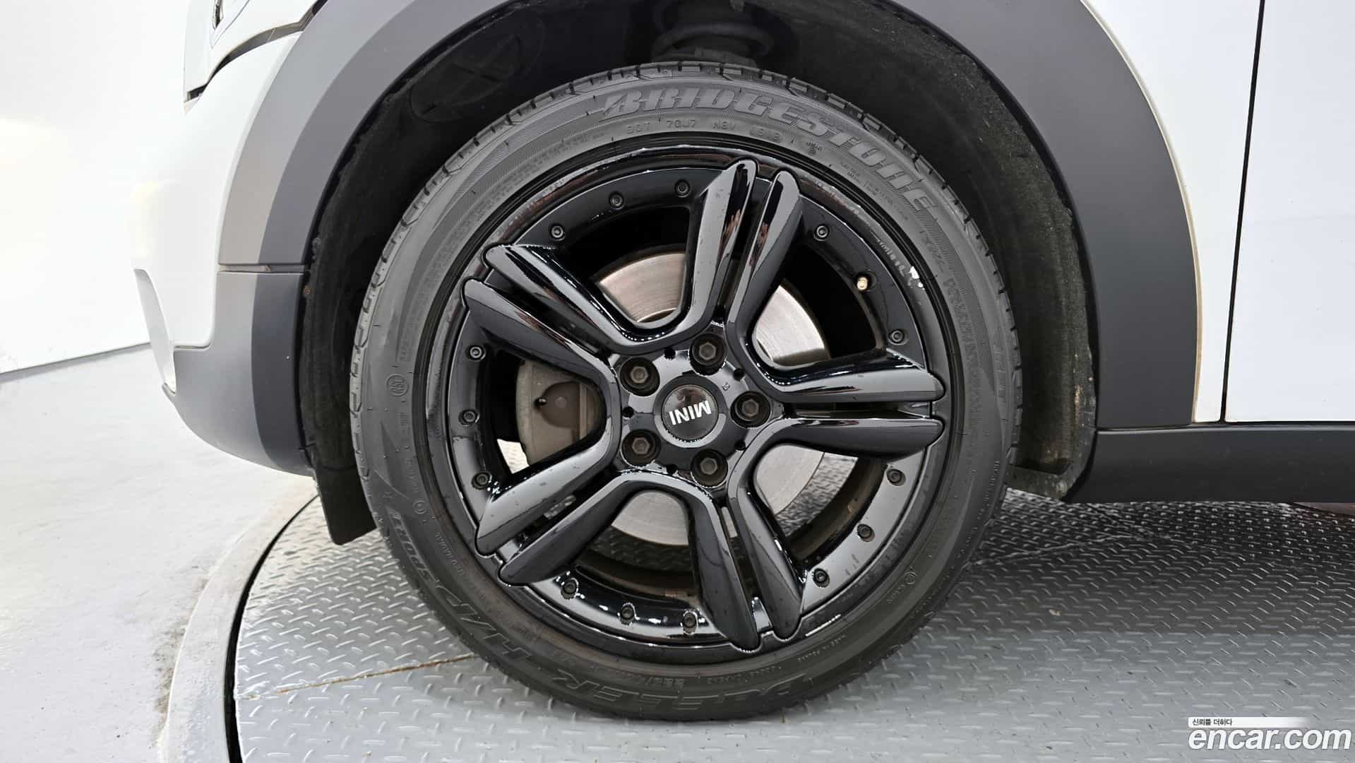 Countryman Mini 2012.4-OUTER-005