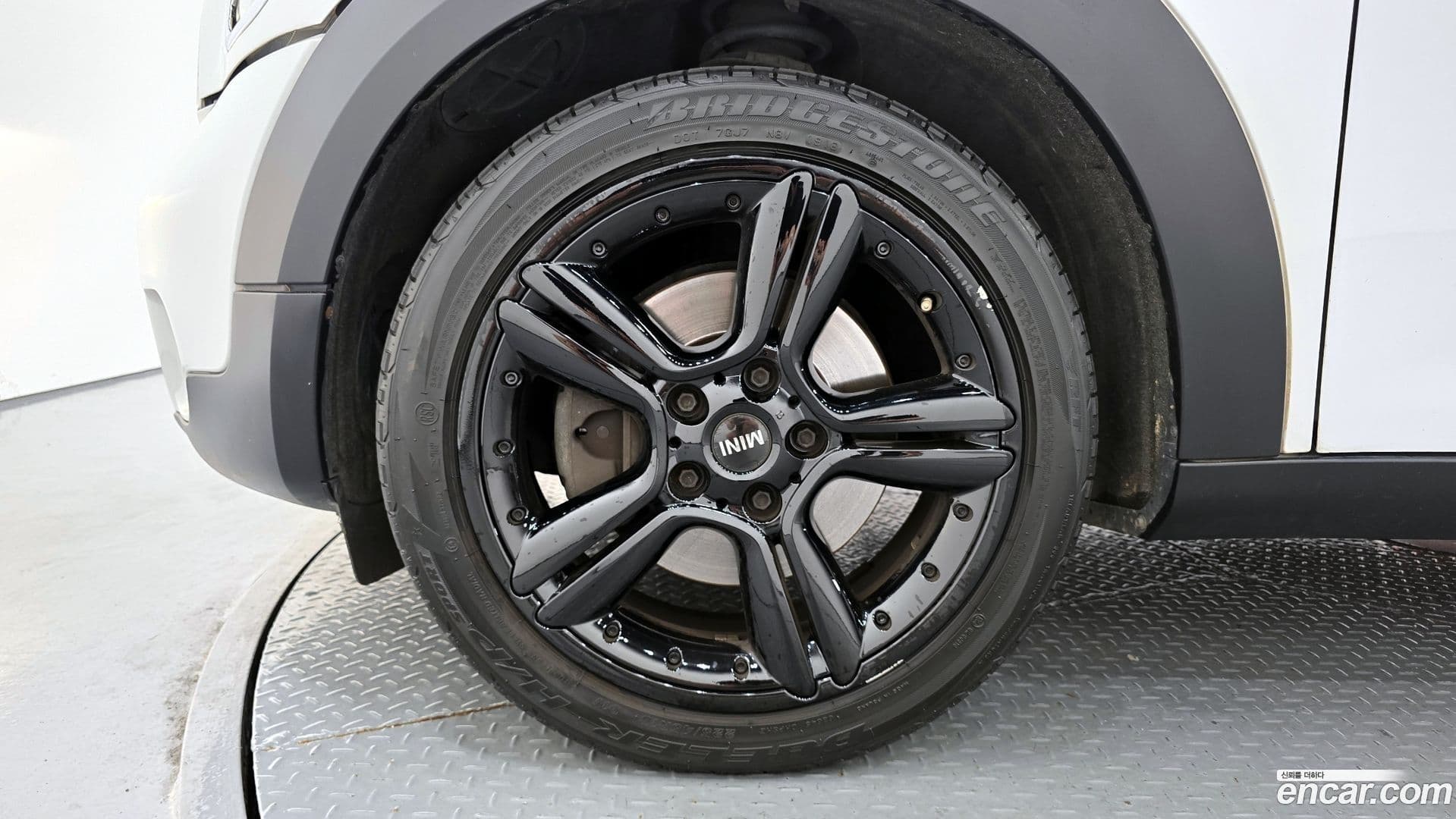 Main__Slider__Photo:Countryman Mini 2012.4-4