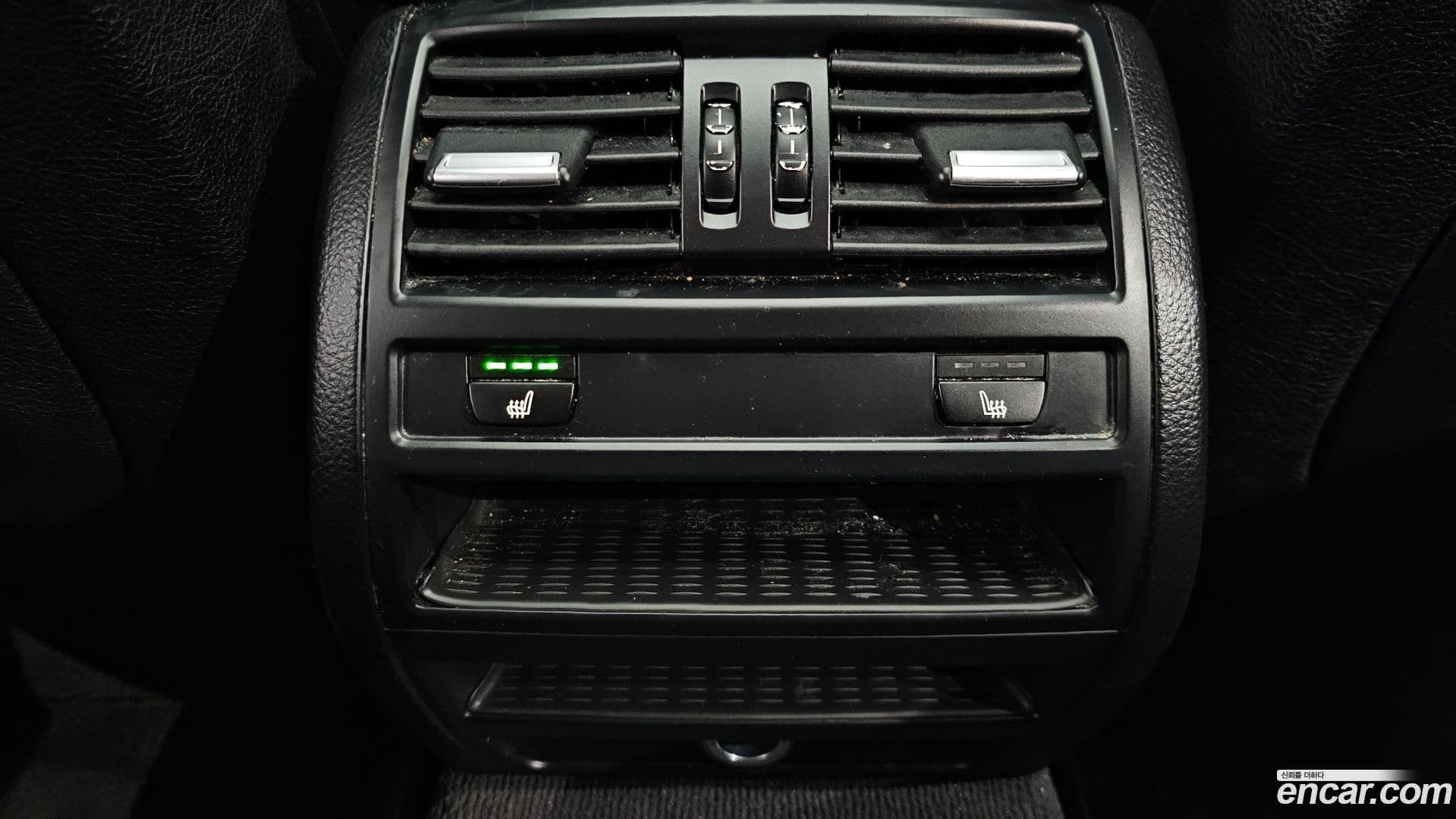 Main__Slider__Photo:5-Series BMW 2016.4-18