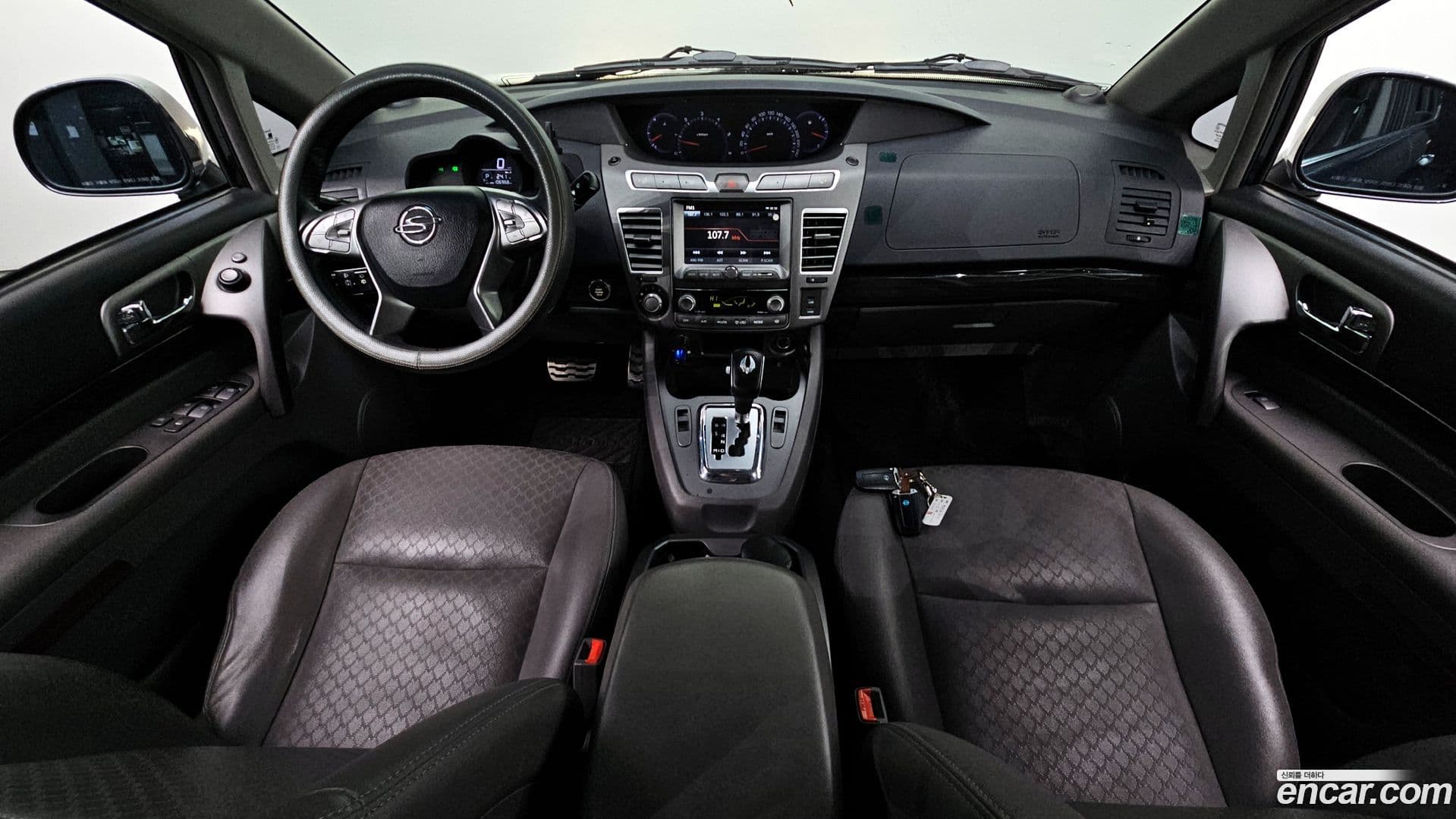 Main__Slider__Photo:KORANDO KG Mobility 2016.7-6