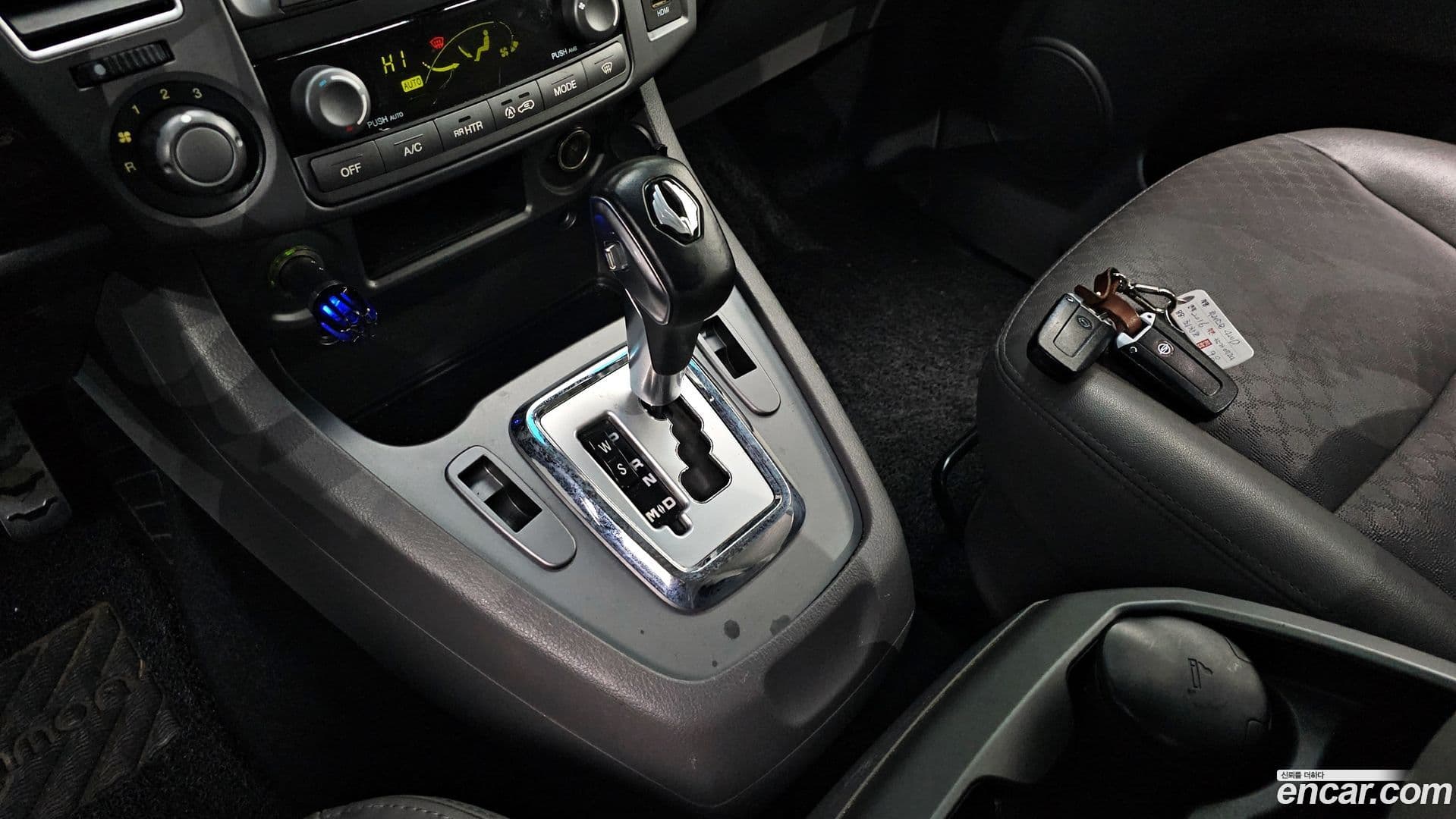 Main__Slider__Photo:KORANDO KG Mobility 2016.7-8