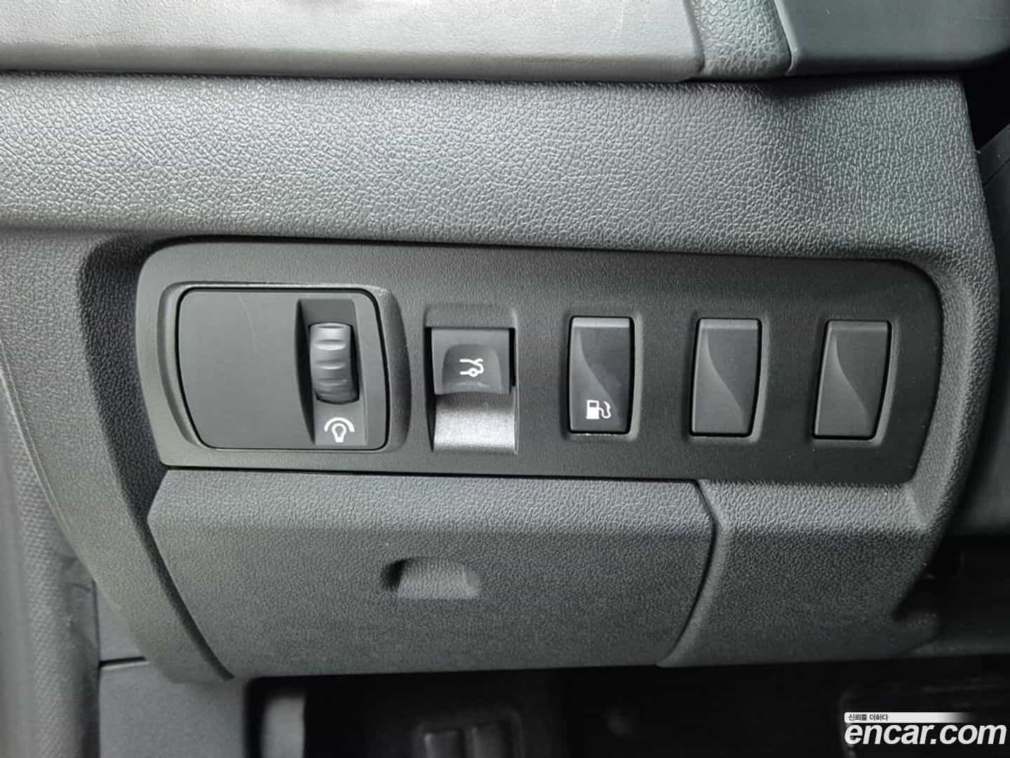 SM3 Renault-KoreaSamsung 2013.9-INNER-010