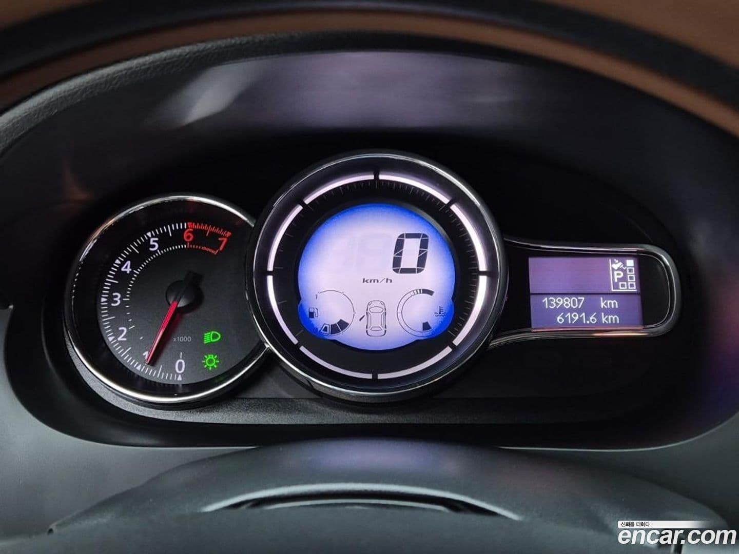 Main__Slider__Photo:SM3 Renault-KoreaSamsung 2013.9-16