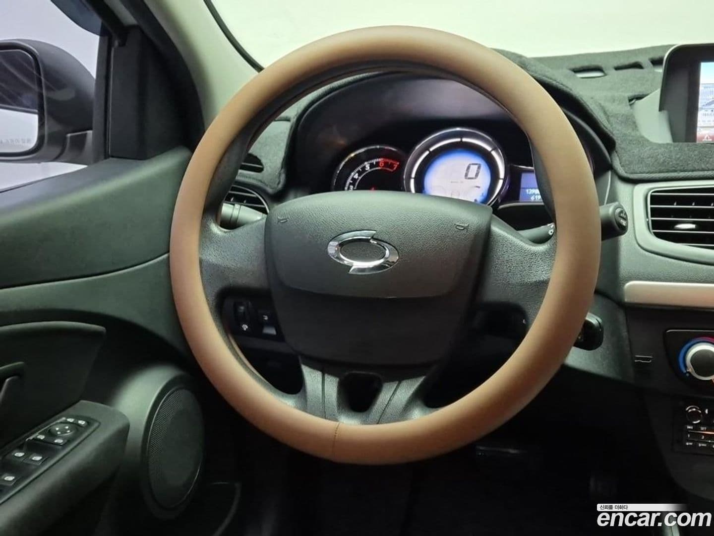 Main__Slider__Photo:SM3 Renault-KoreaSamsung 2013.9-18