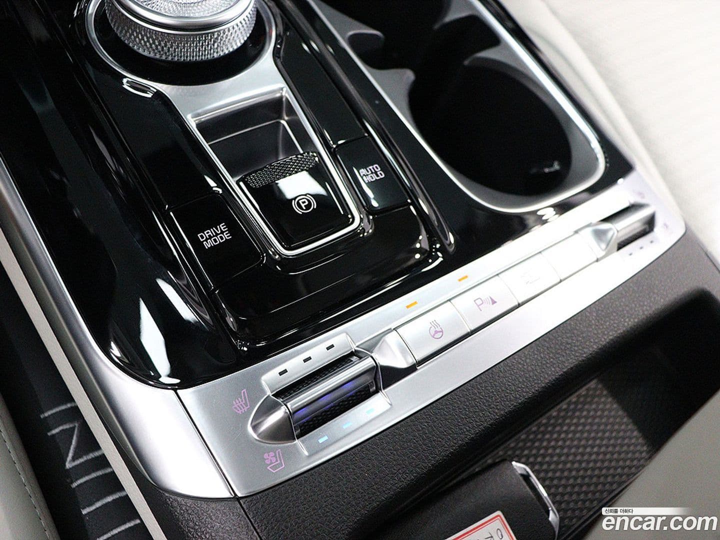 Main__Slider__Photo:Canival Kia 2023.7-9