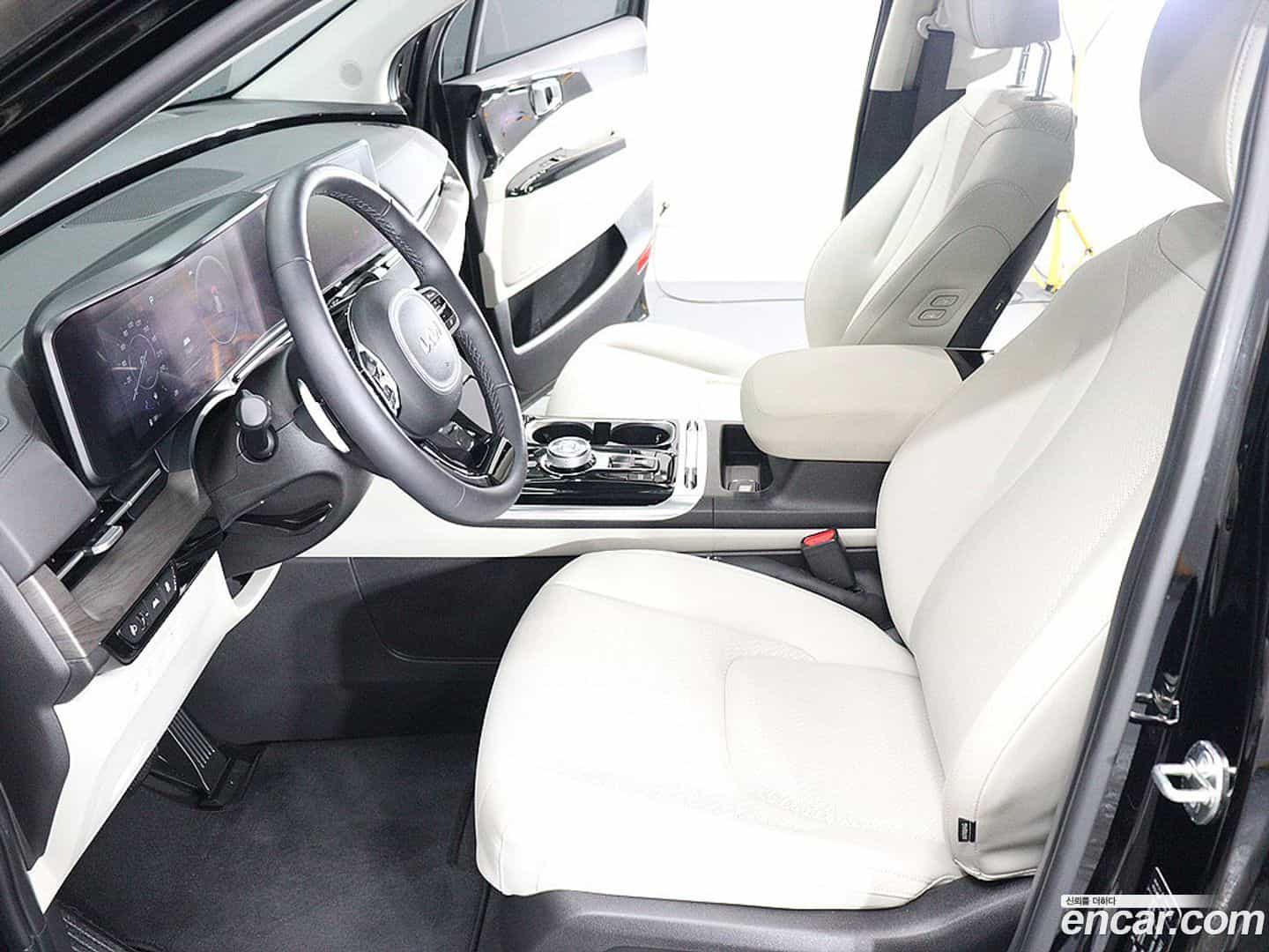 Canival Kia 2023.7-OPTION-019