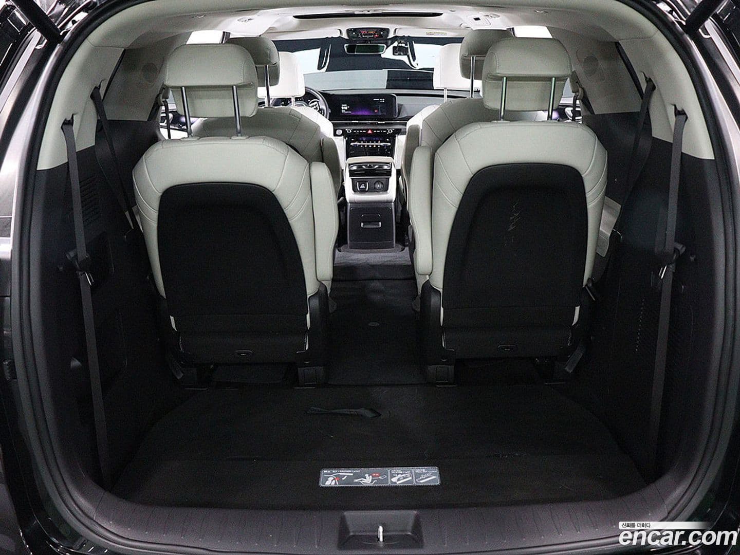 Main__Slider__Photo:Canival Kia 2023.7-16