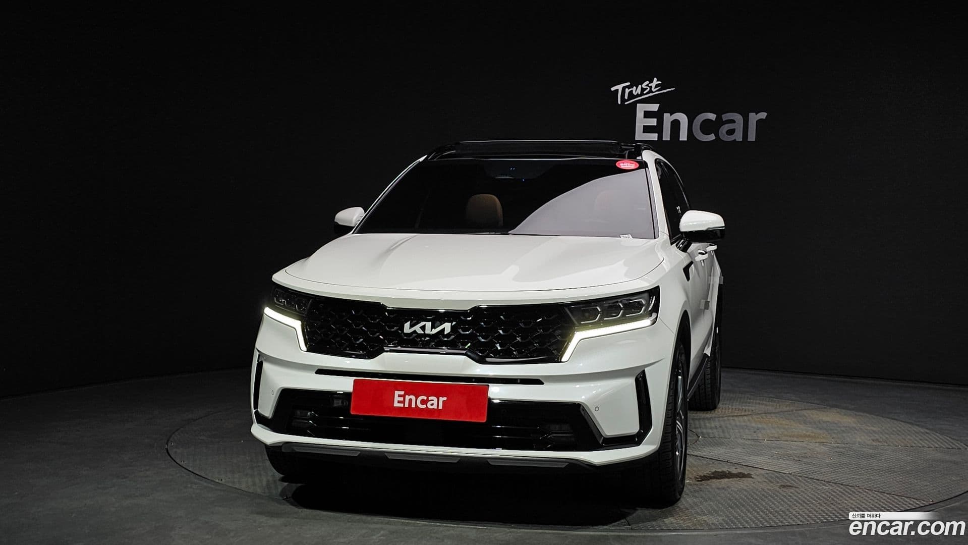 Main__Slider__Photo:Sorento Kia 2022.11-2