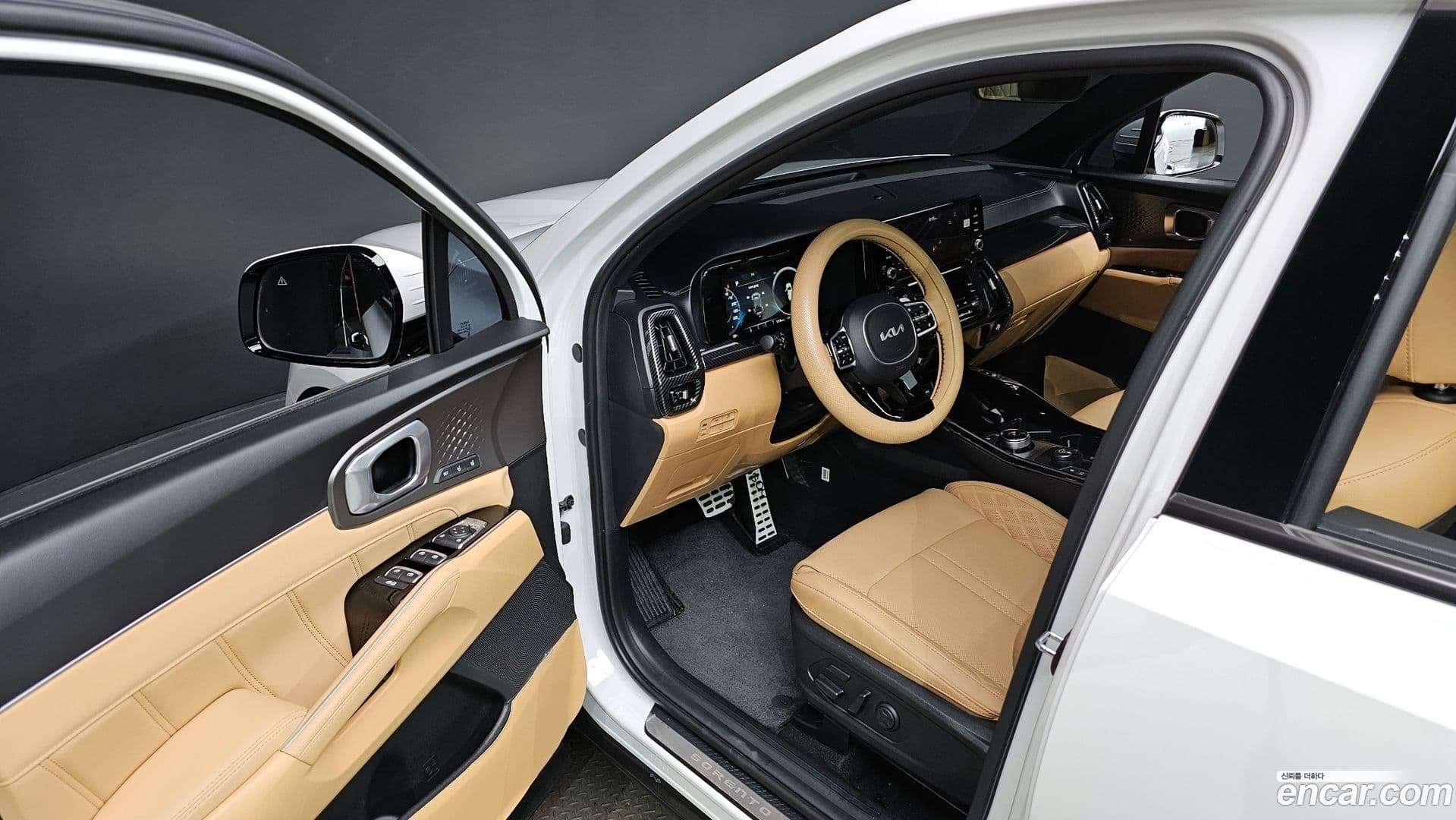 Main__Slider__Photo:Sorento Kia 2022.11-9