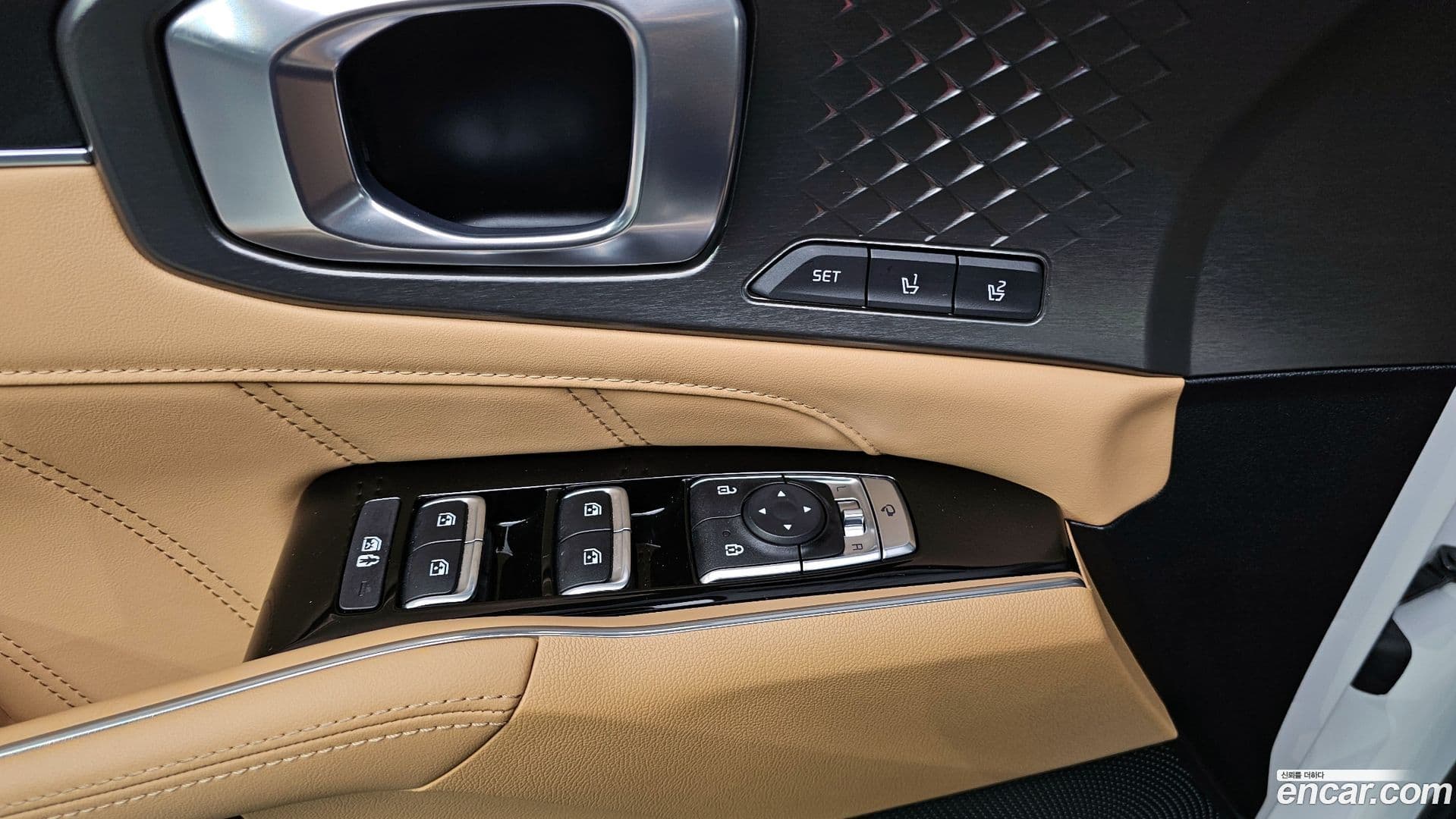 Main__Slider__Photo:Sorento Kia 2022.11-11