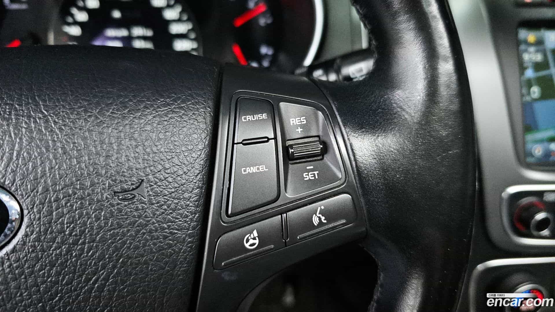 Sorento Kia 2012.7-OPTION-016