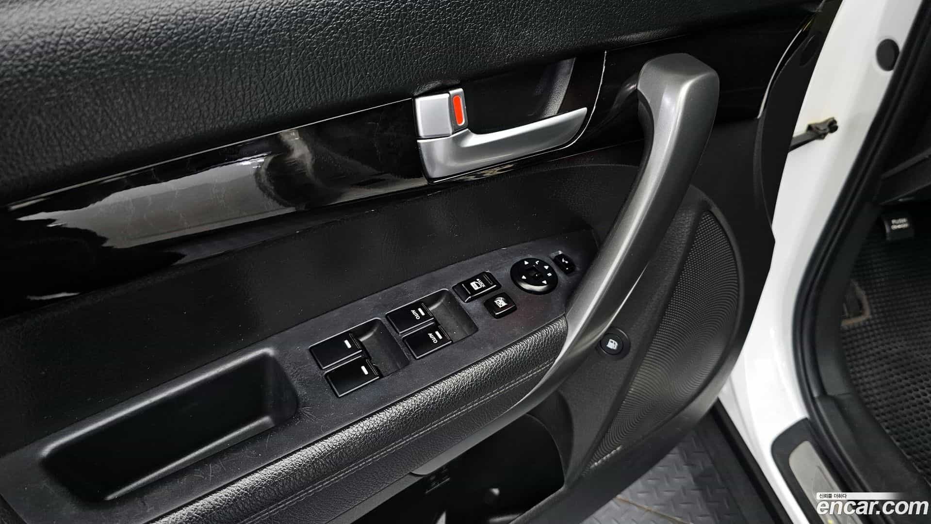 Sorento Kia 2012.7-OPTION-022