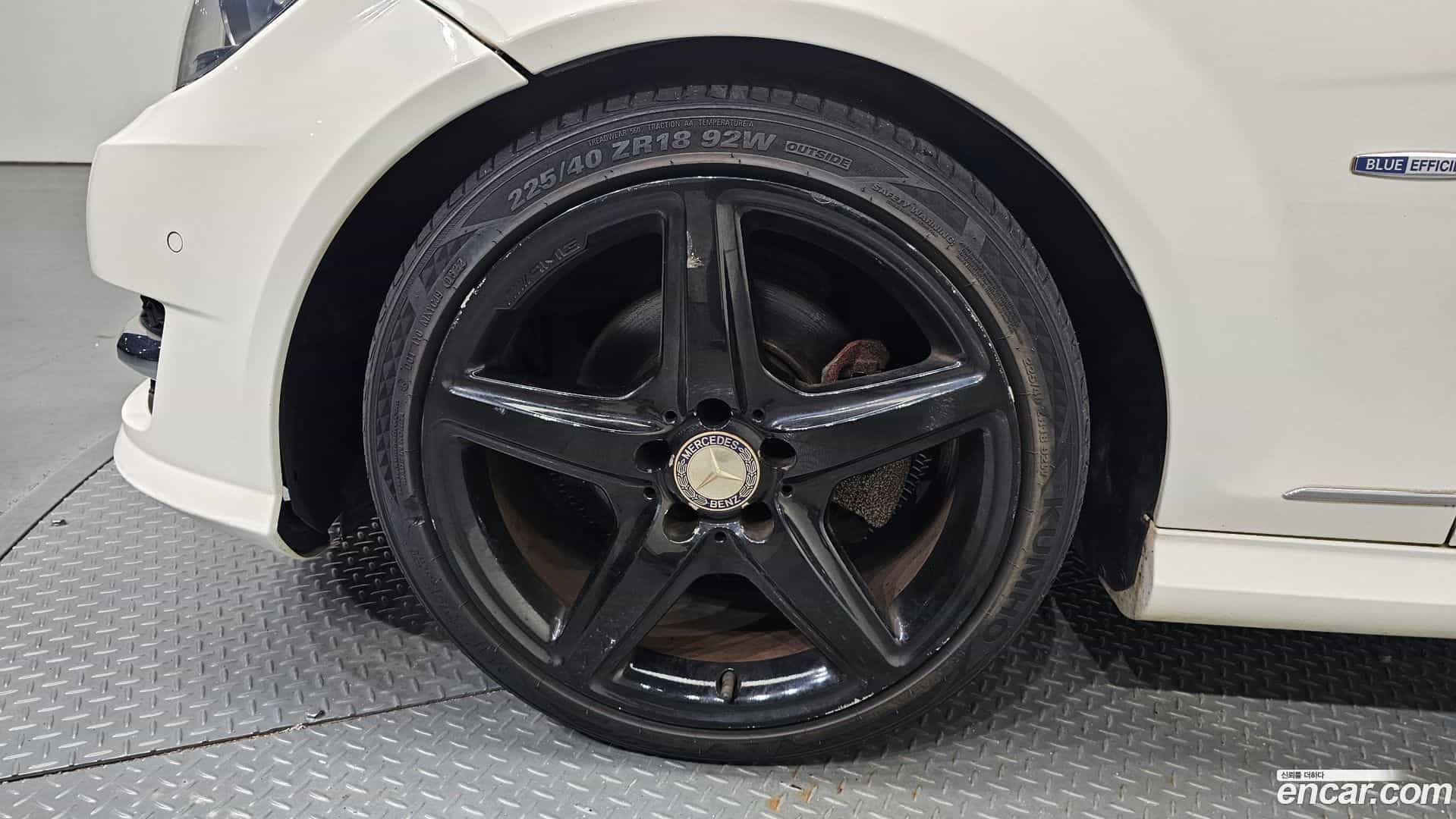 C-Class Mercedes-Benz 2011.11-OUTER-005