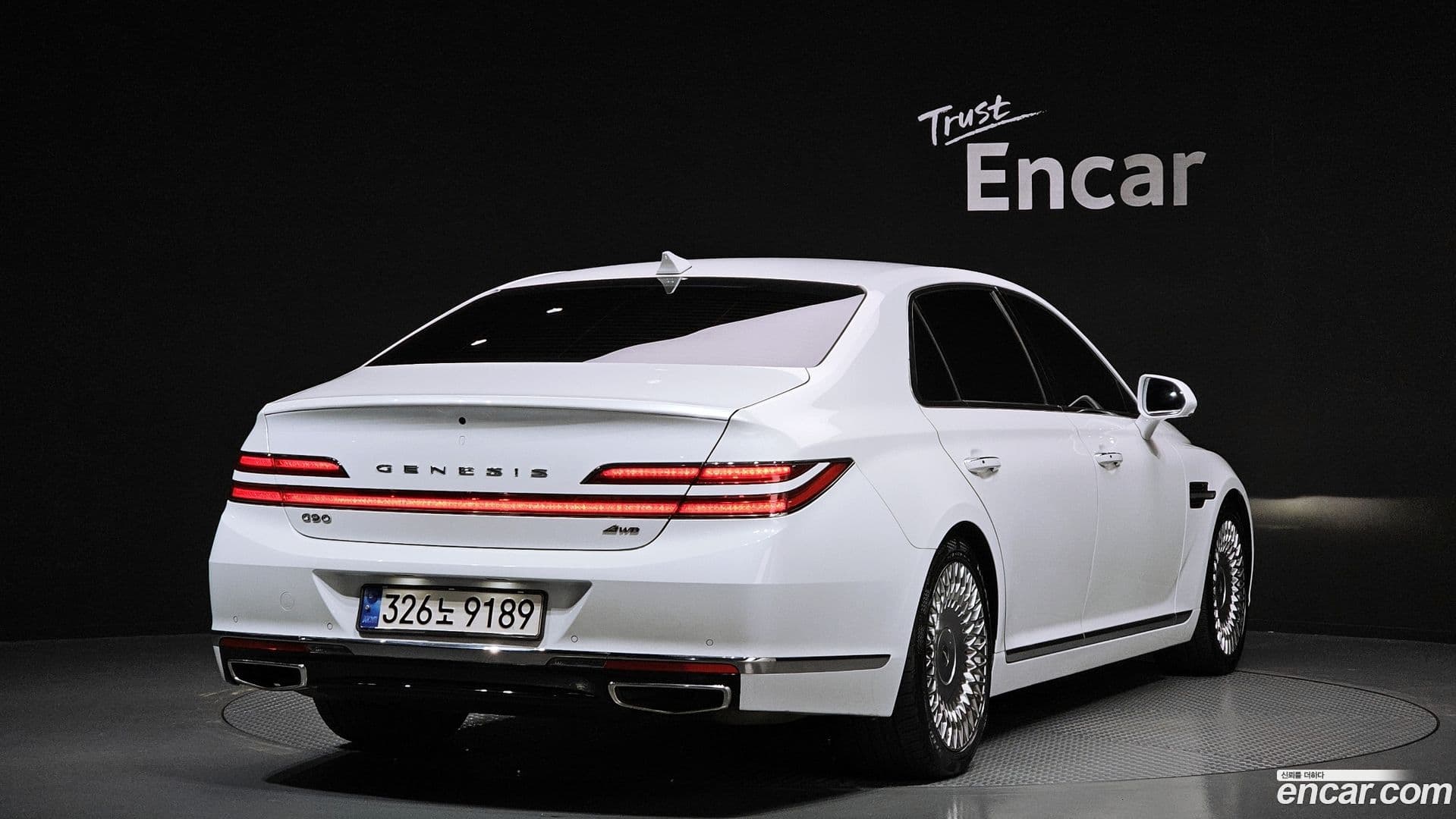 Main__Slider__Photo:G90 Genesis 2021.4-1