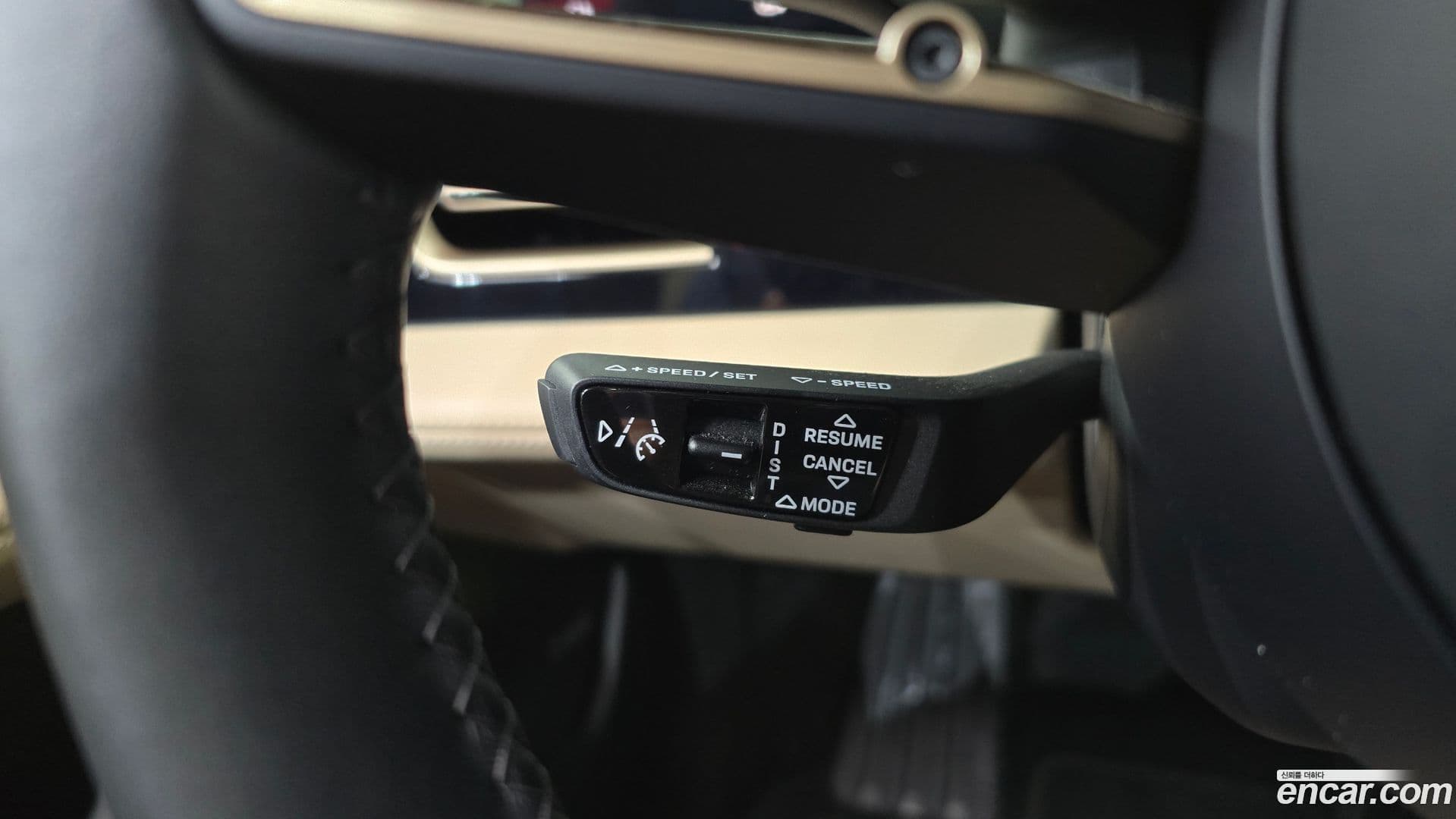 Main__Slider__Photo:Taycan Porsche 2021.5-16