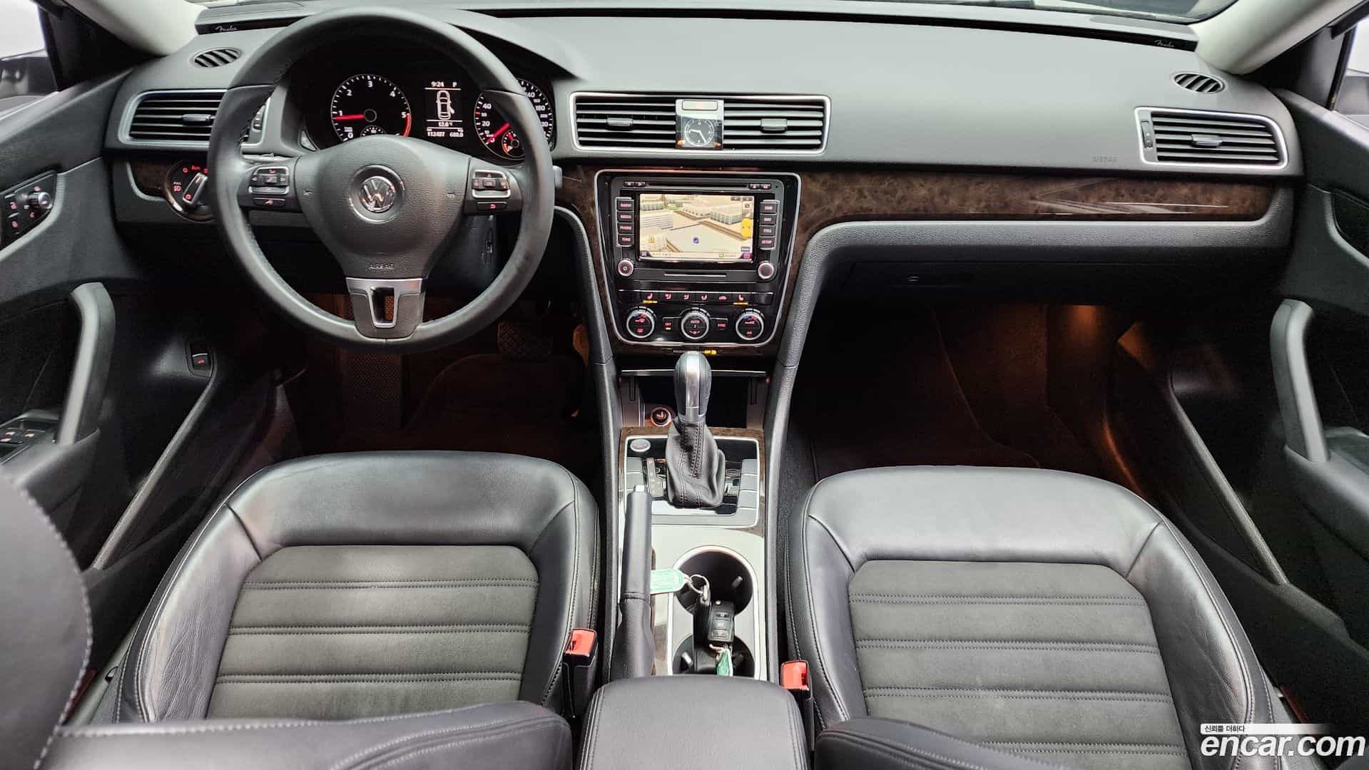 Passat Volkswagen 2015.7-INNER-007