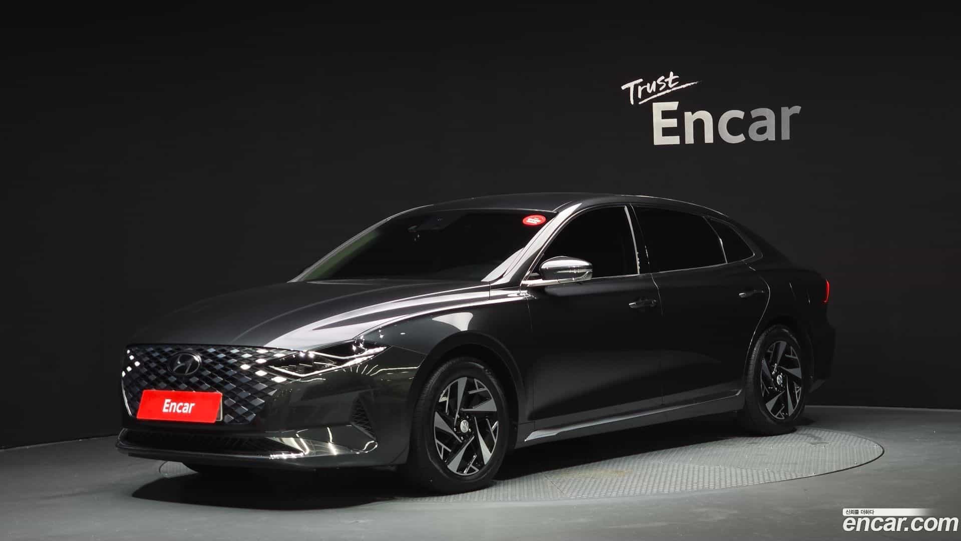 Grandeur Hyundai 2021.2-OUTER-001