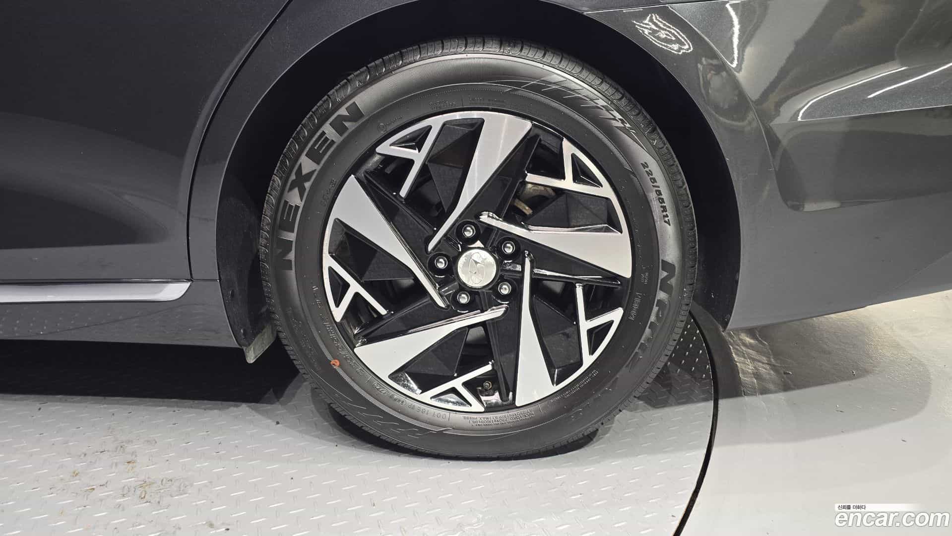 Grandeur Hyundai 2021.2-OUTER-005